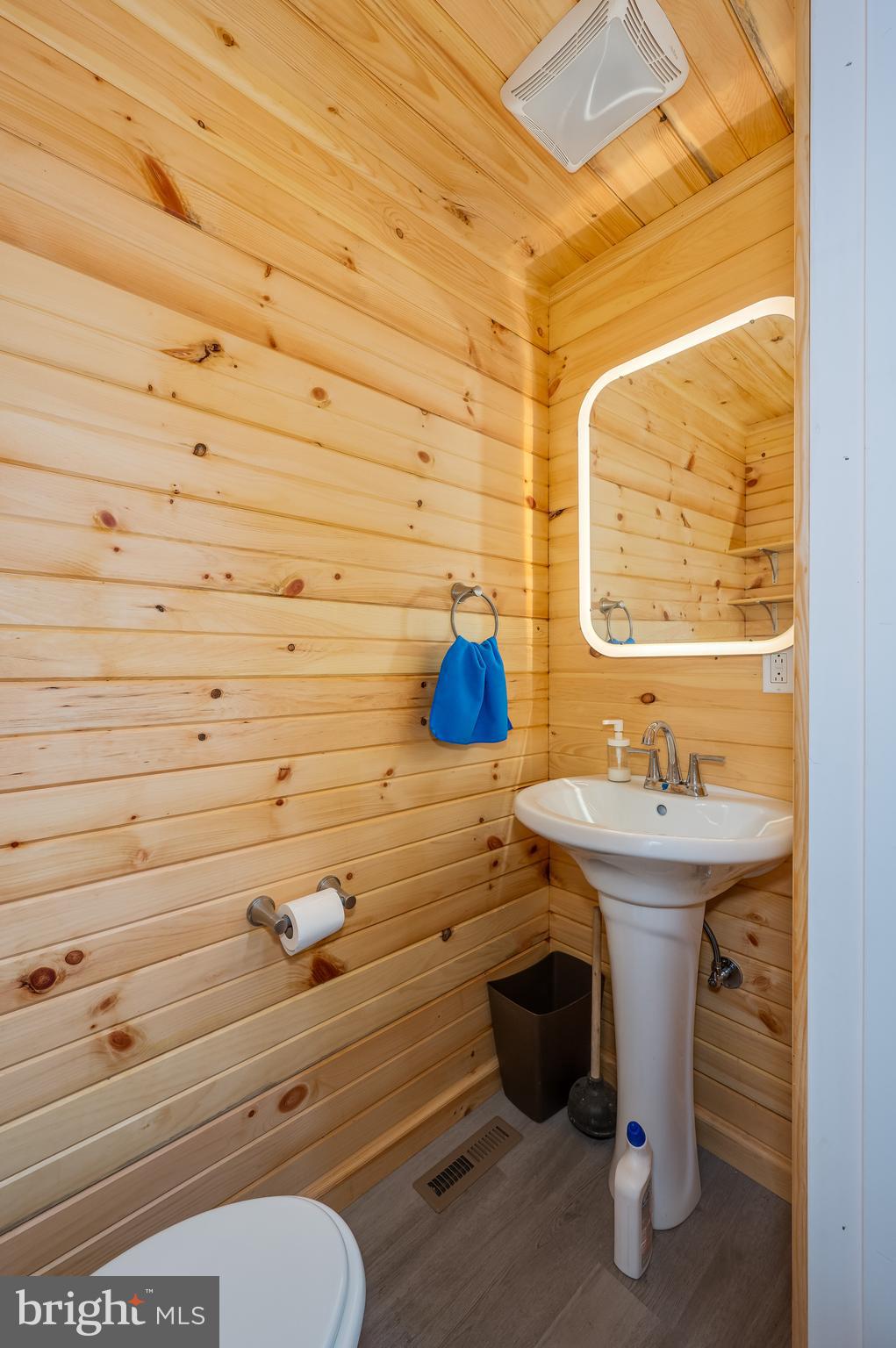 BLUE RIDGE ACRES - Residential