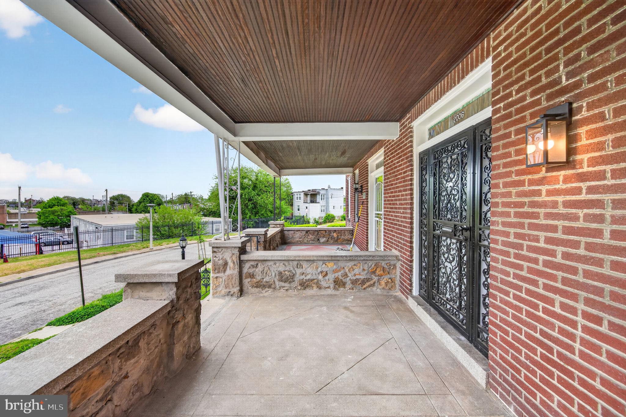 MONDAWMIN - Residential