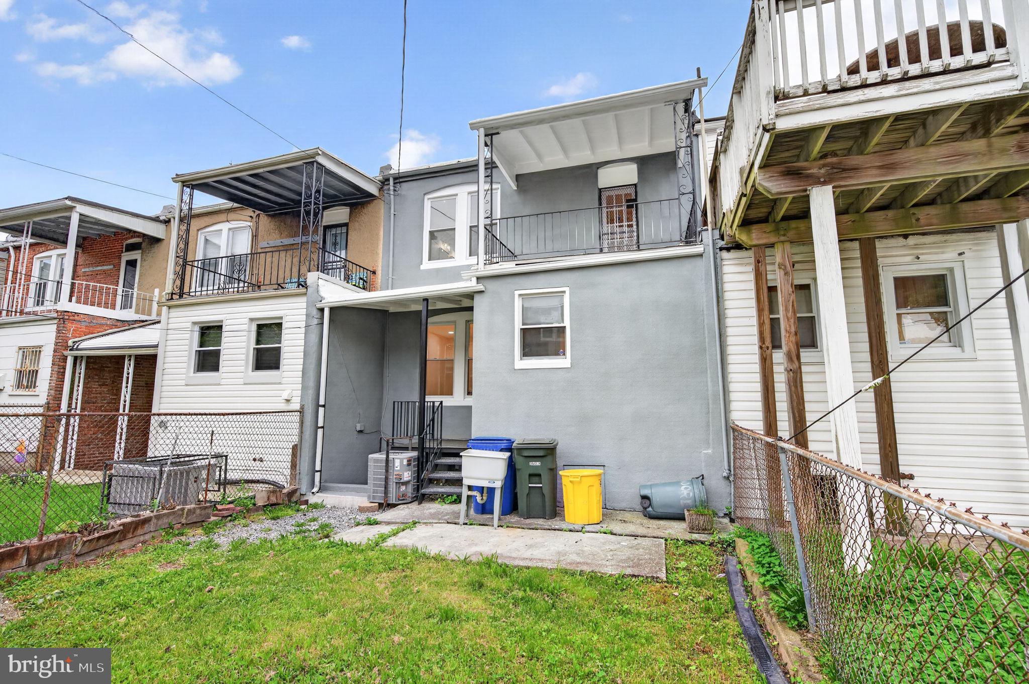 MONDAWMIN - Residential