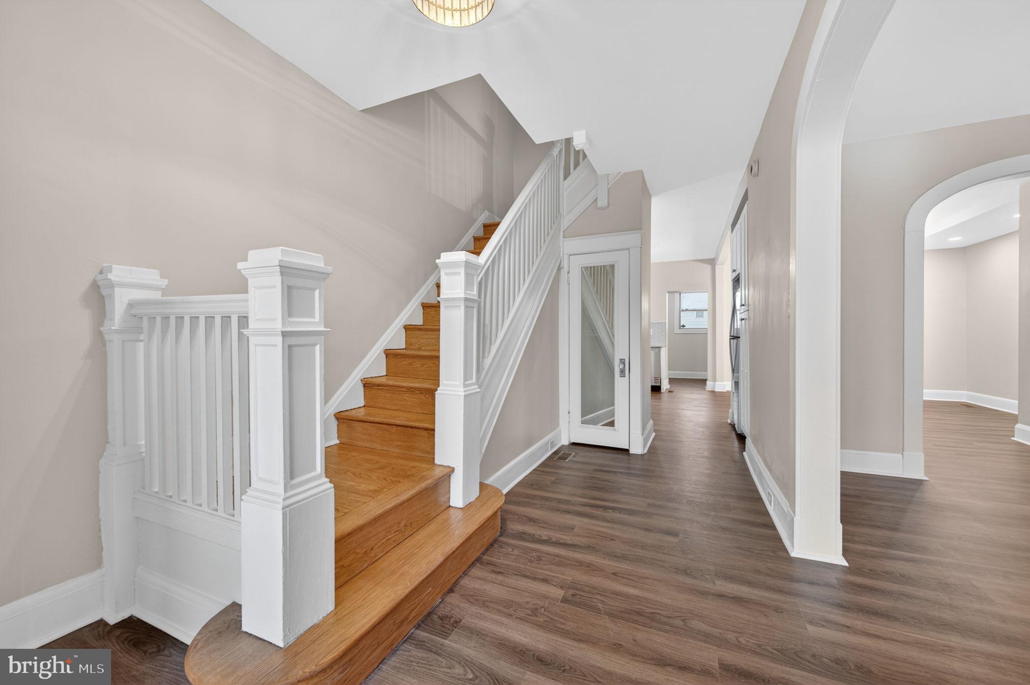 MONDAWMIN - Residential