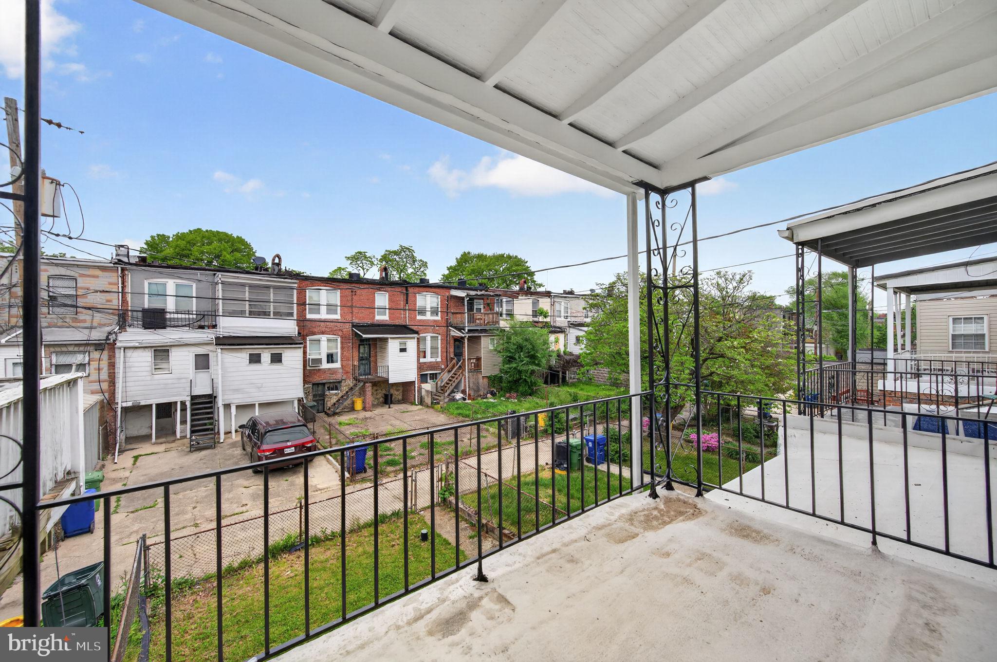 MONDAWMIN - Residential