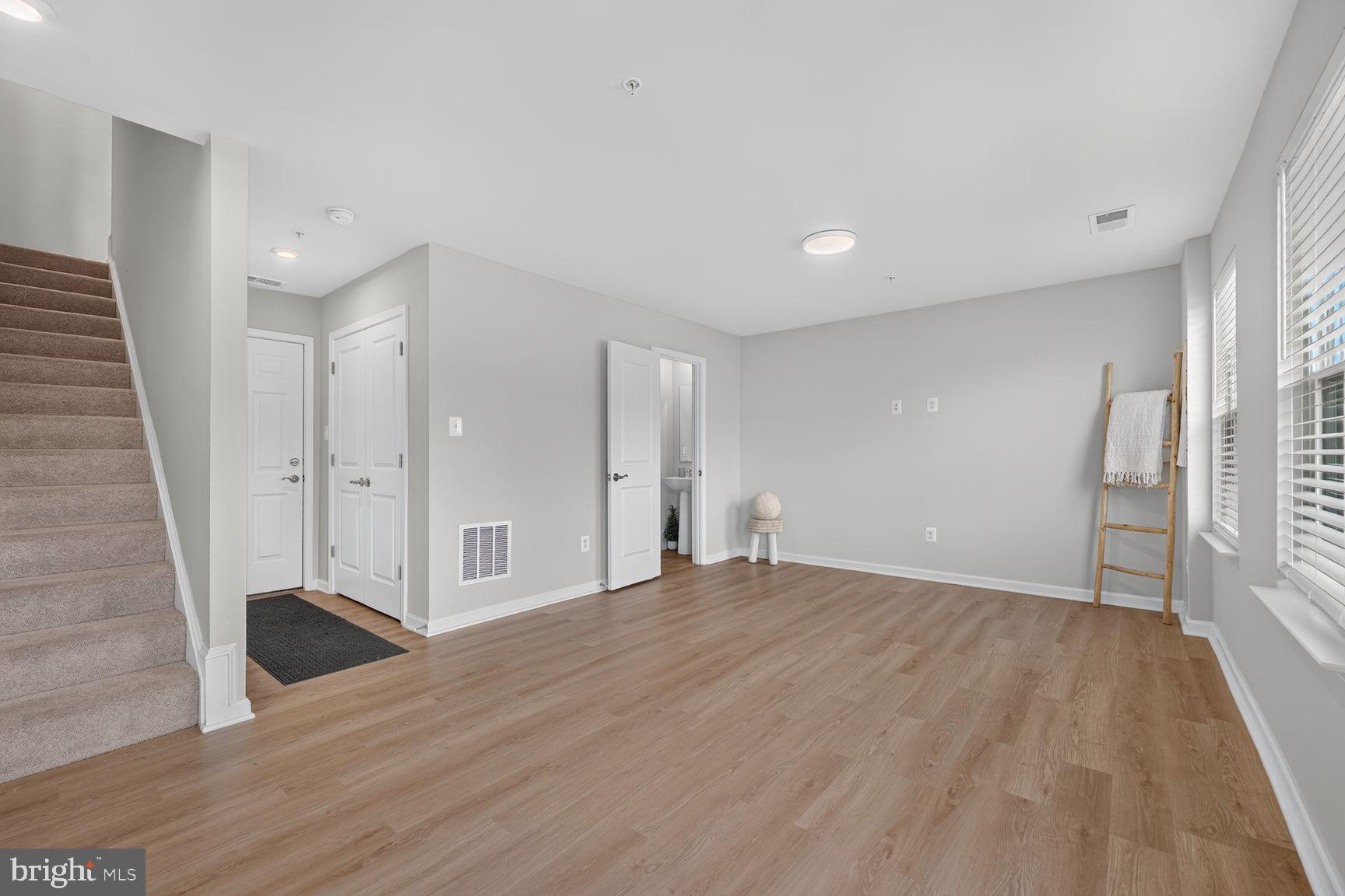 11003 PINNACLE GREEN RD