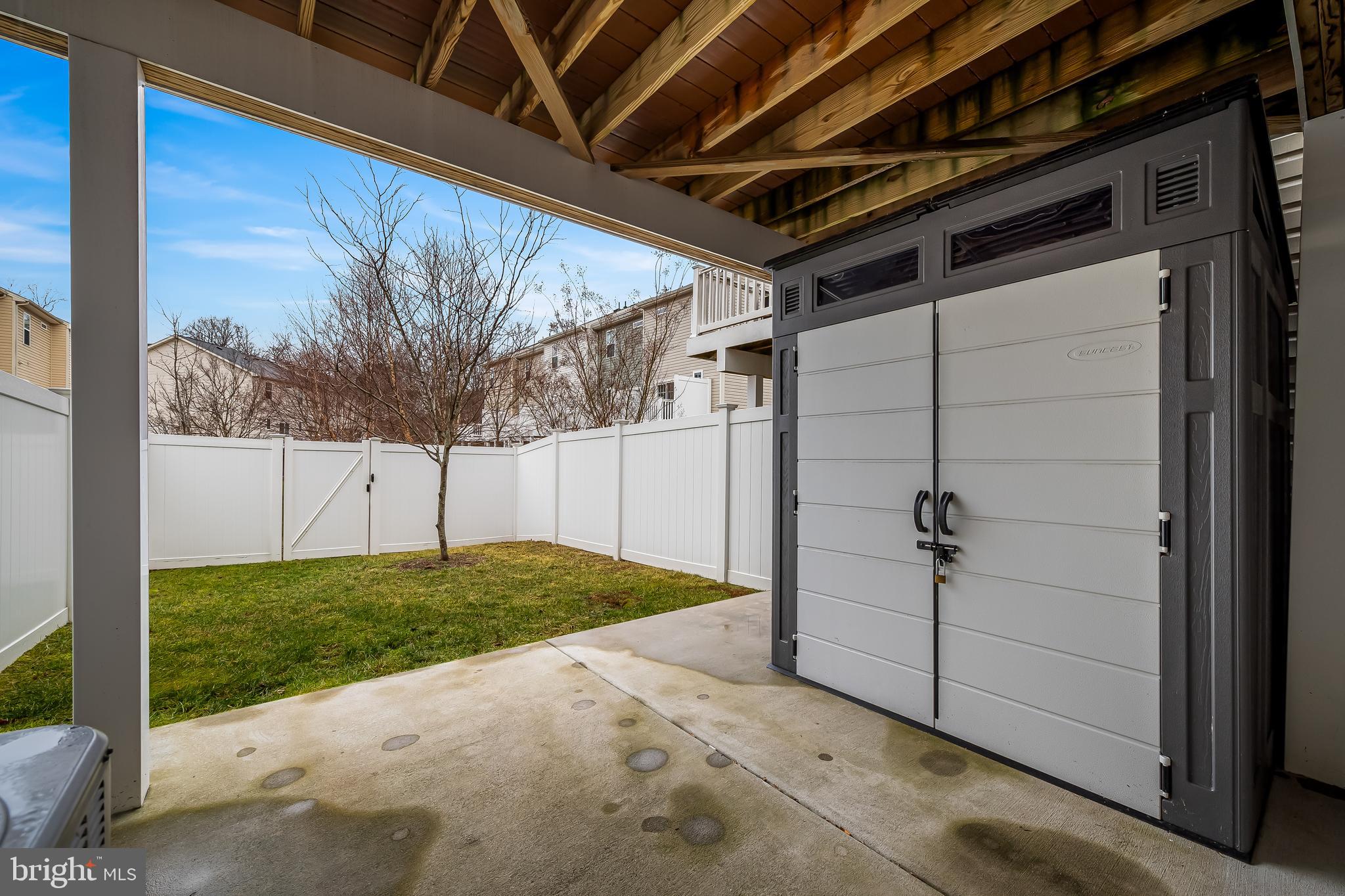 THE POINTE AT TANYARD SPRINGS - Residential