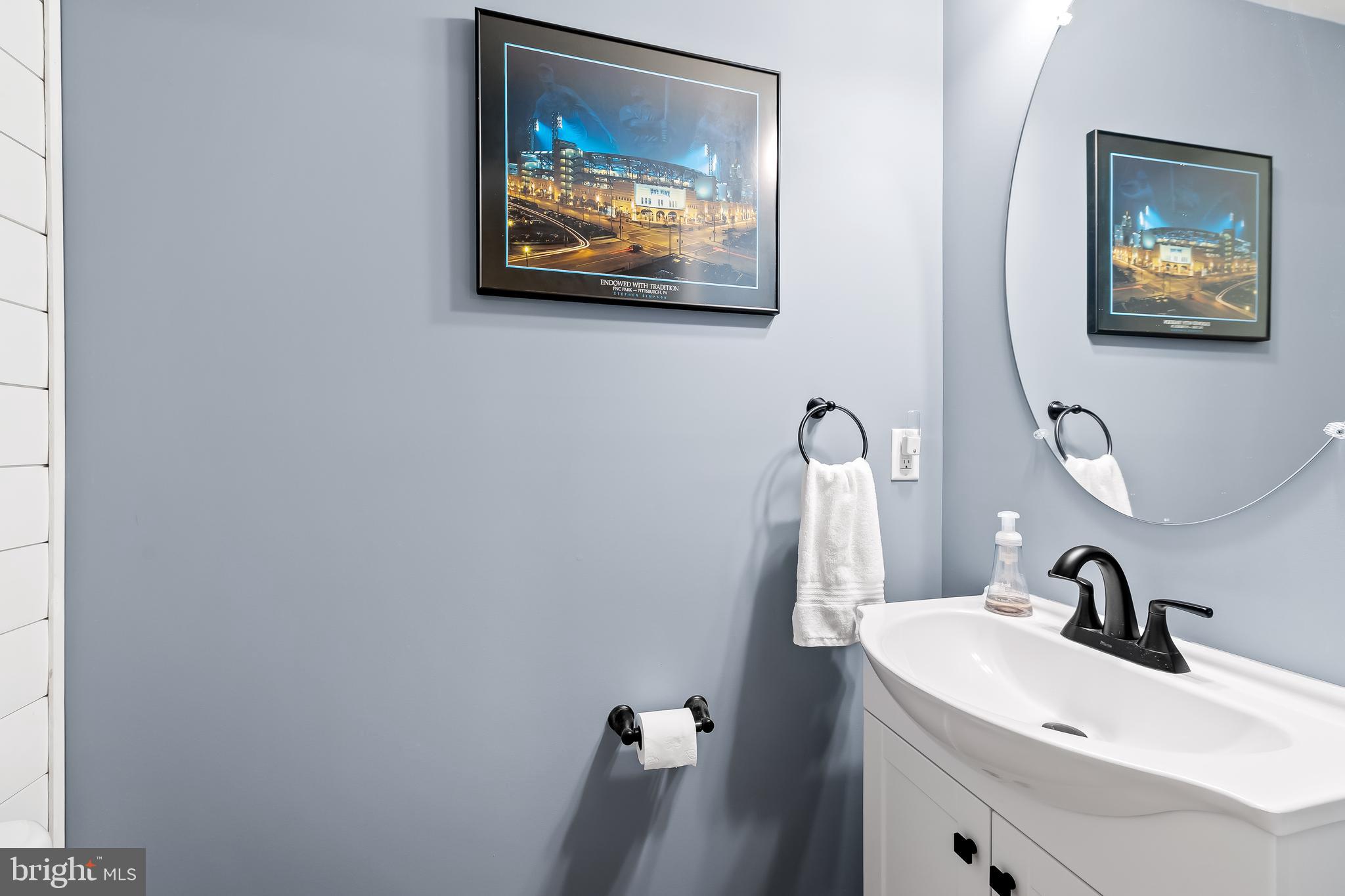 THE POINTE AT TANYARD SPRINGS - Residential