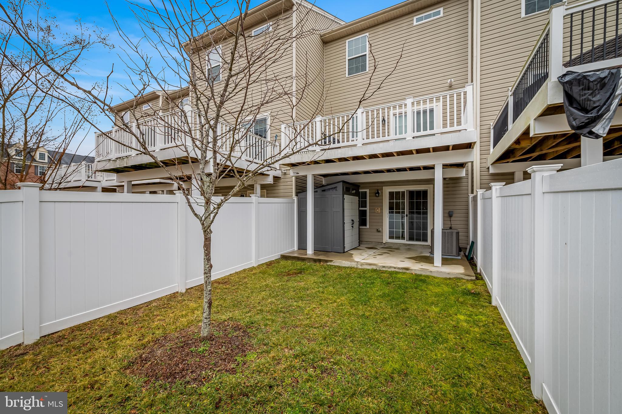 THE POINTE AT TANYARD SPRINGS - Residential