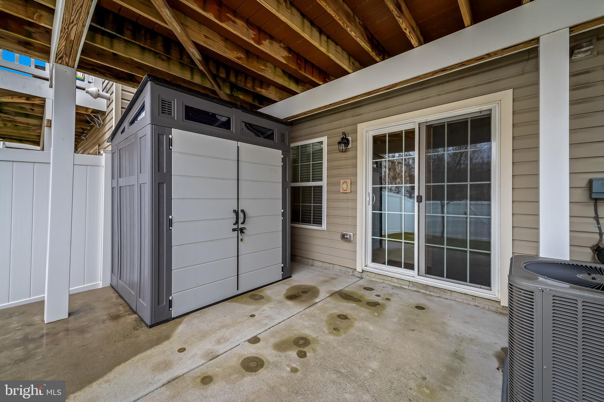 THE POINTE AT TANYARD SPRINGS - Residential