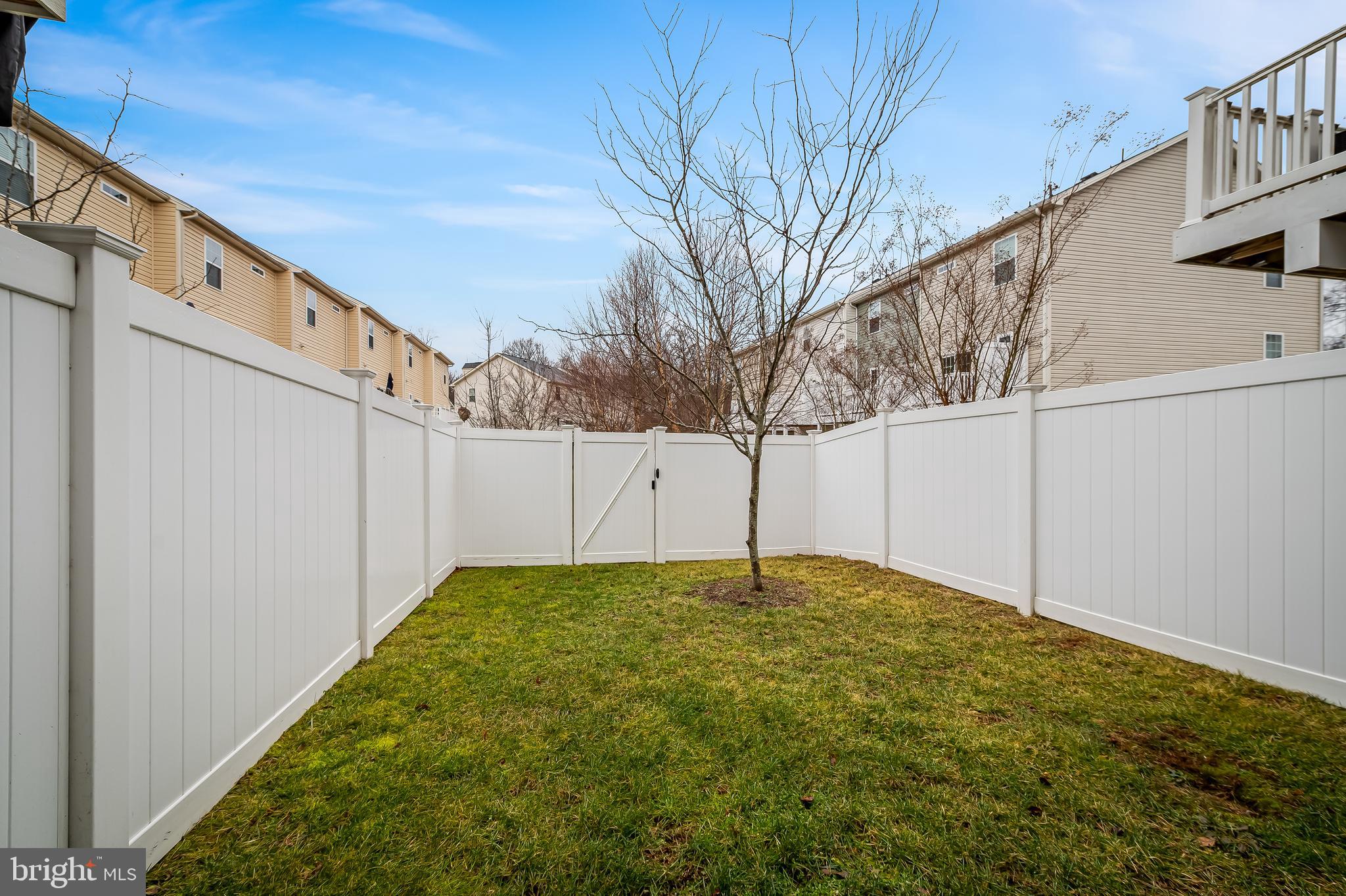 THE POINTE AT TANYARD SPRINGS - Residential