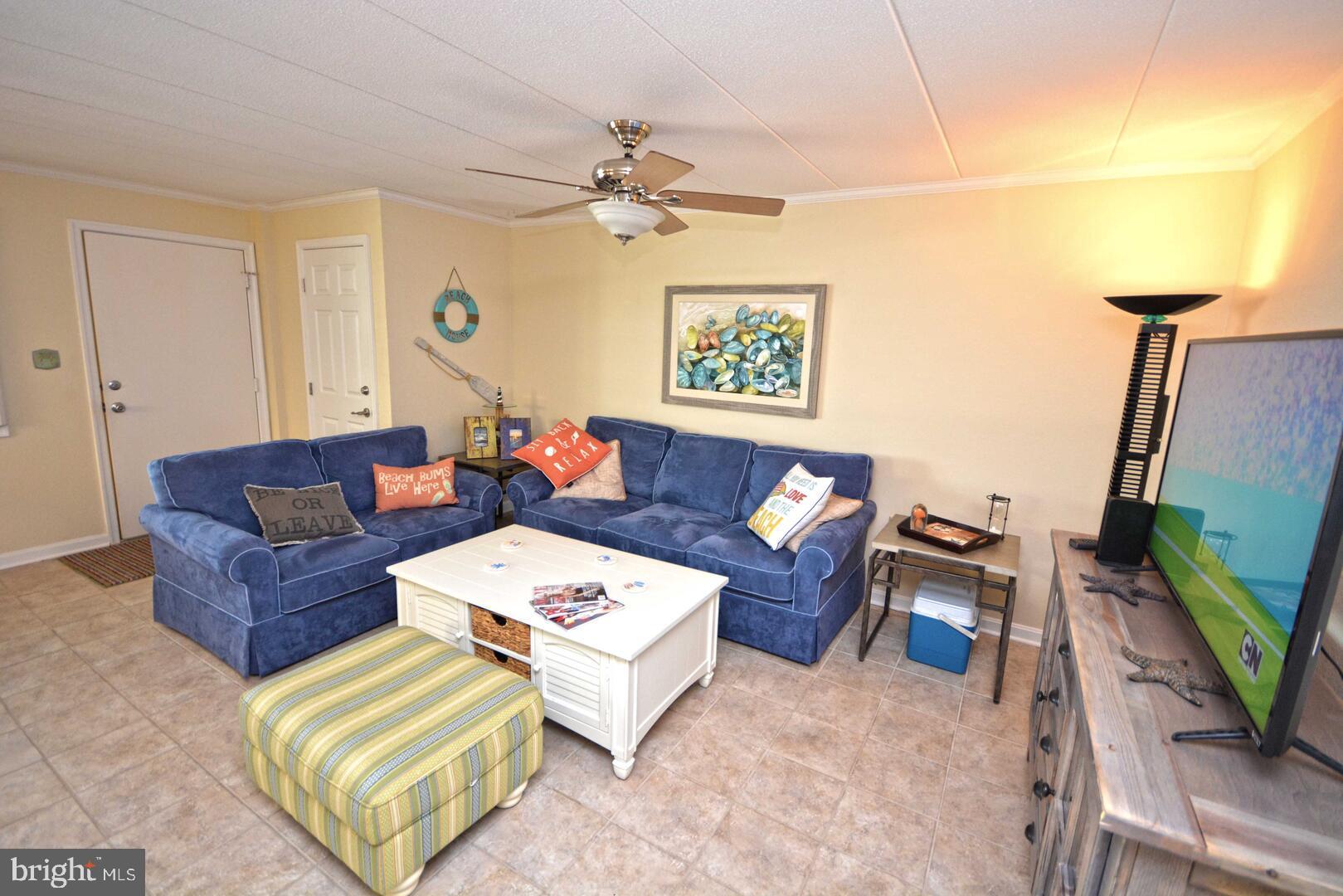 9 N 47TH STREET 209