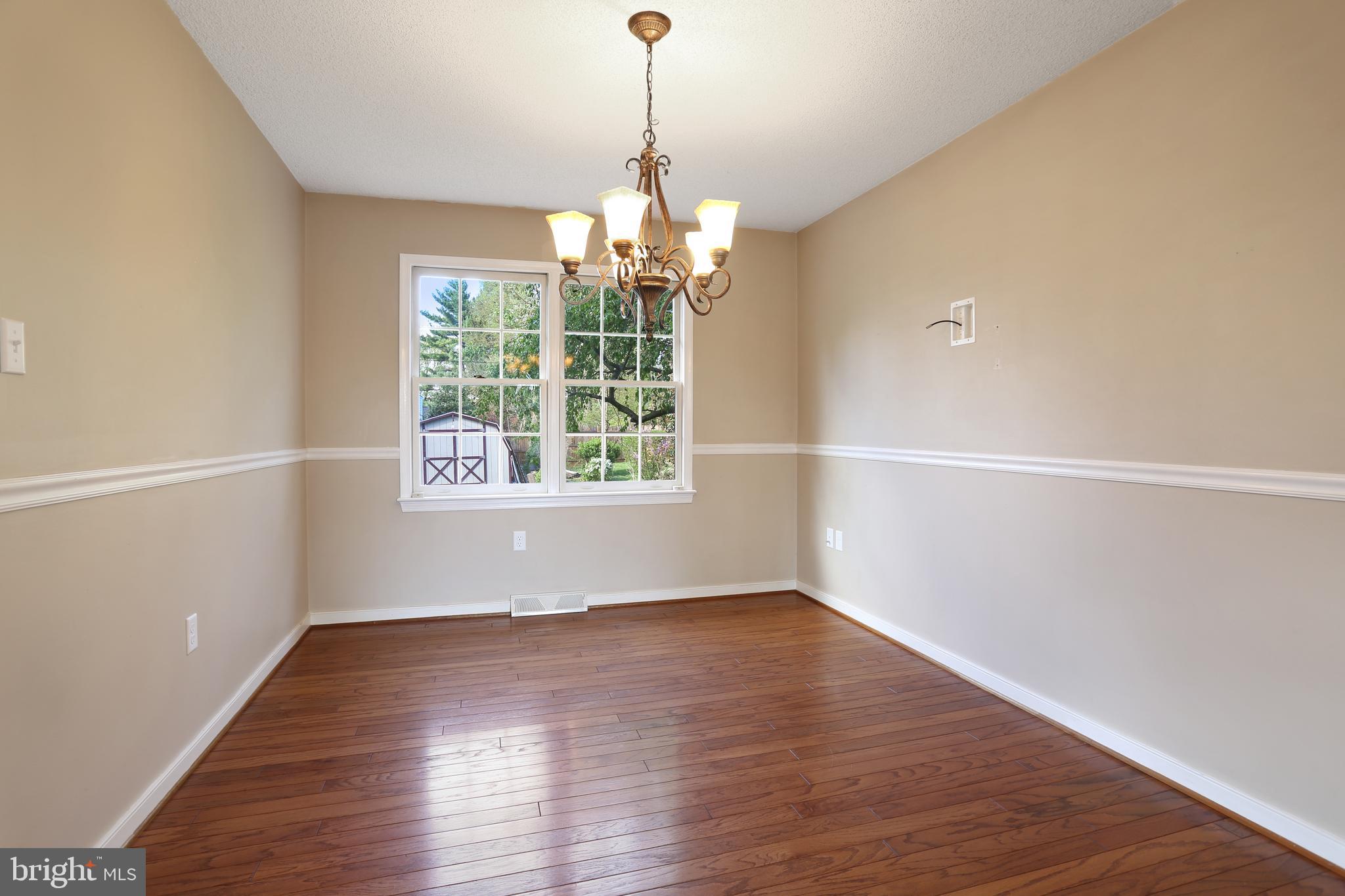 VAN LEAR MANOR - Residential