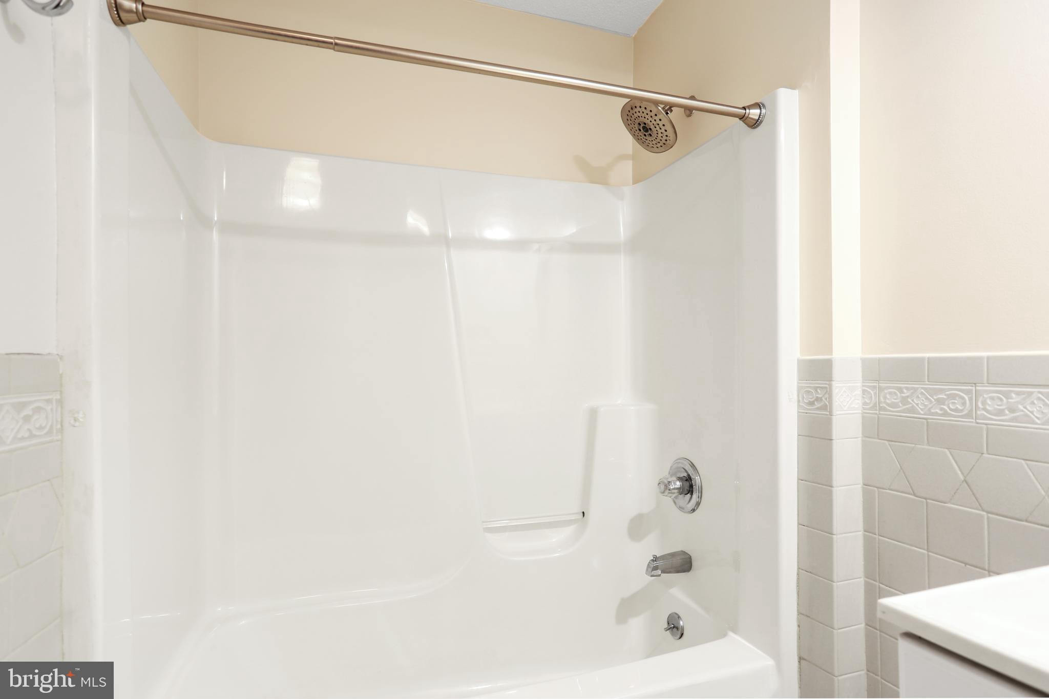 VAN LEAR MANOR - Residential