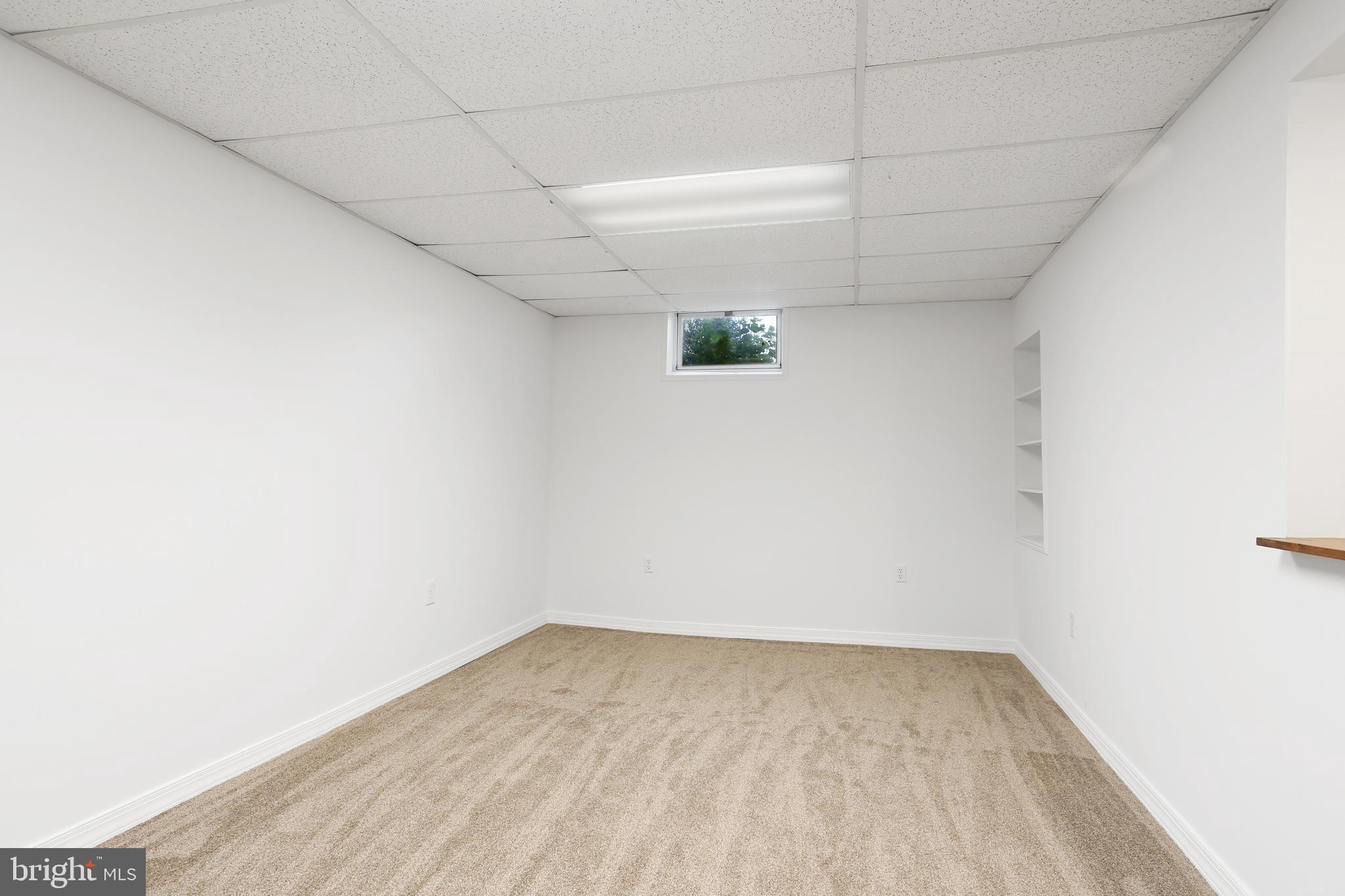 VAN LEAR MANOR - Residential