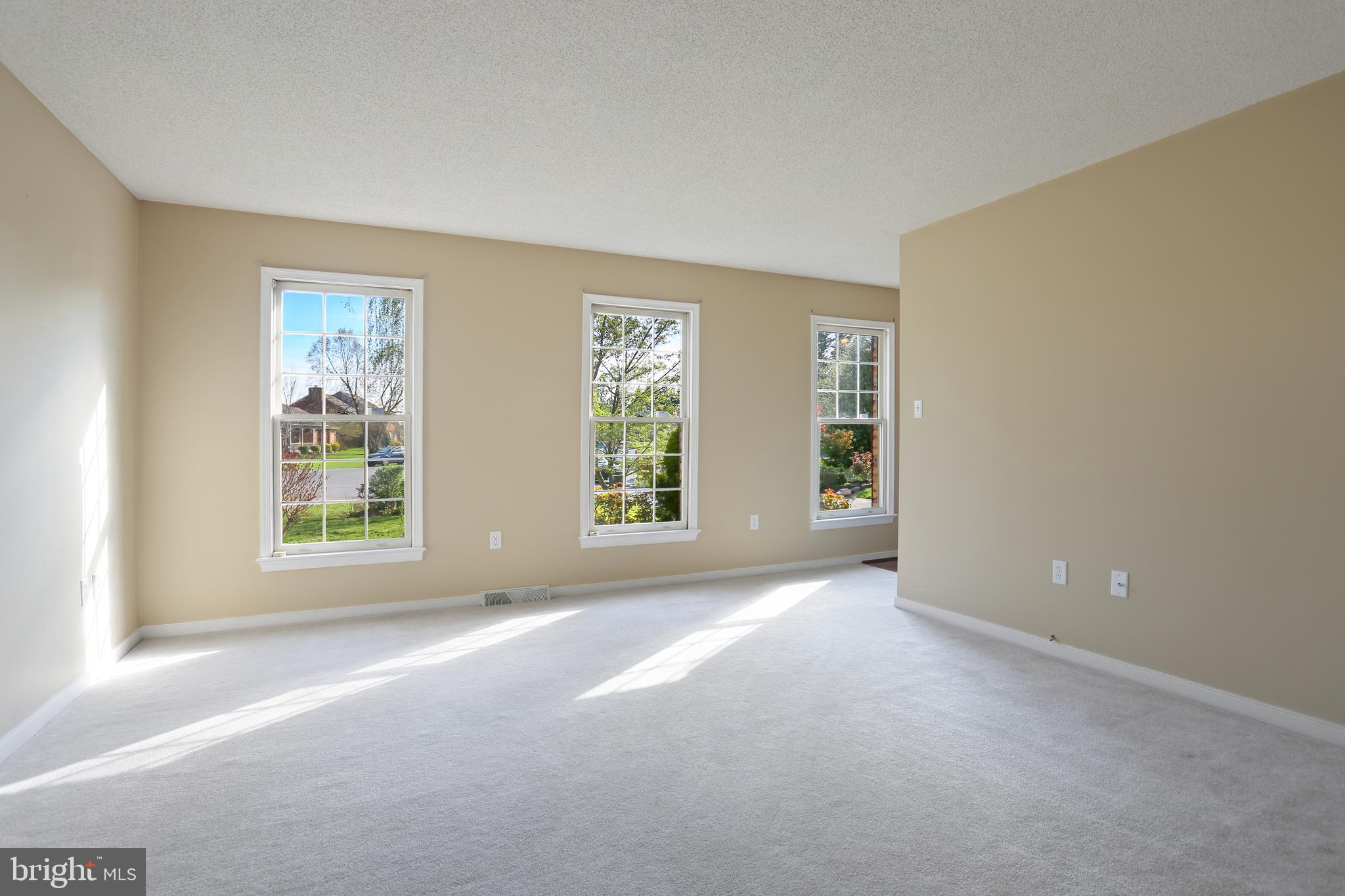 VAN LEAR MANOR - Residential