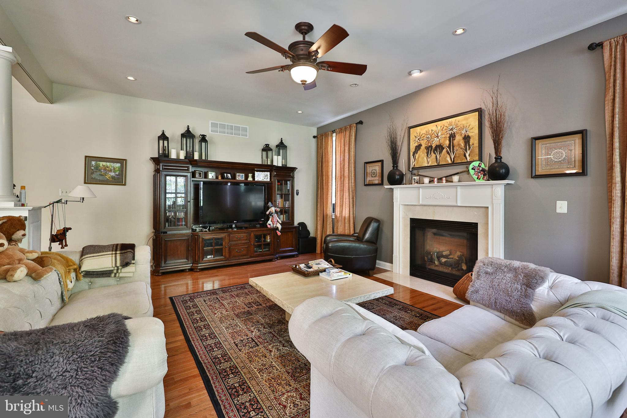 PRESERVE AT MEADOWBR - Residential