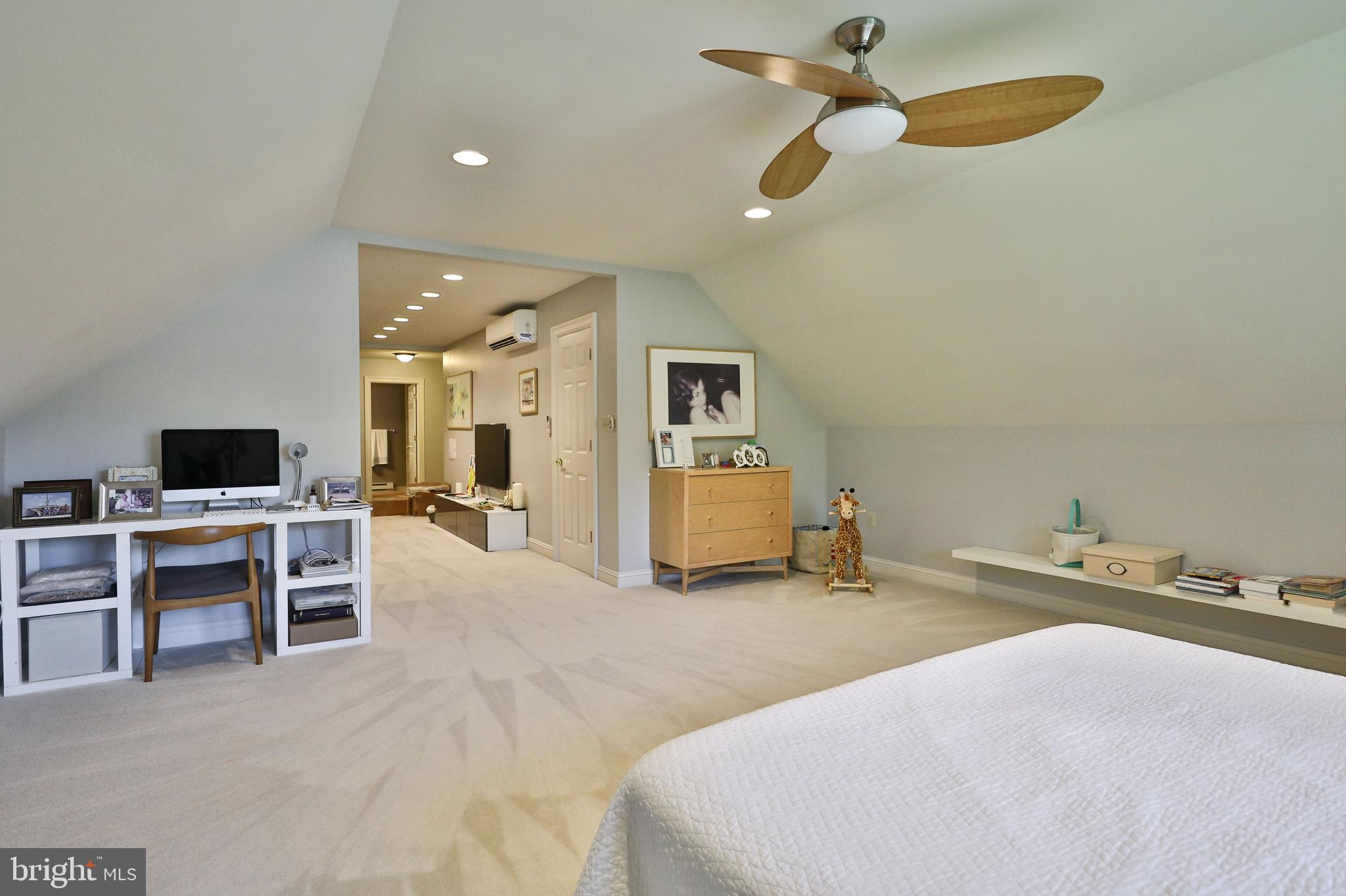 PRESERVE AT MEADOWBR - Residential