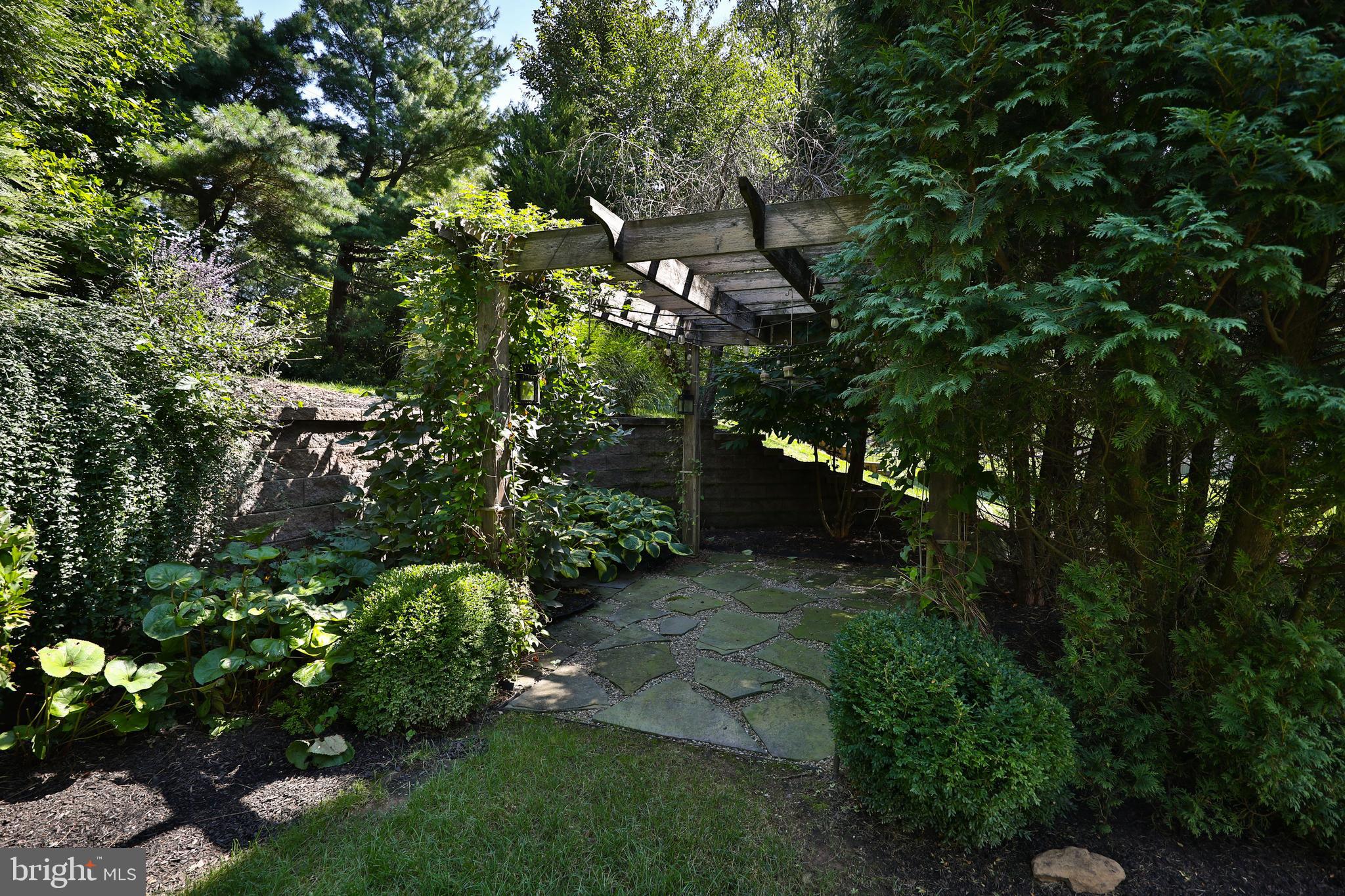 PRESERVE AT MEADOWBR - Residential