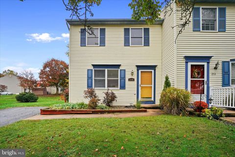 Photo of 209 CONOY AVE, ELIZABETHTOWN, PA 17022 (MLS # PALA2017618)