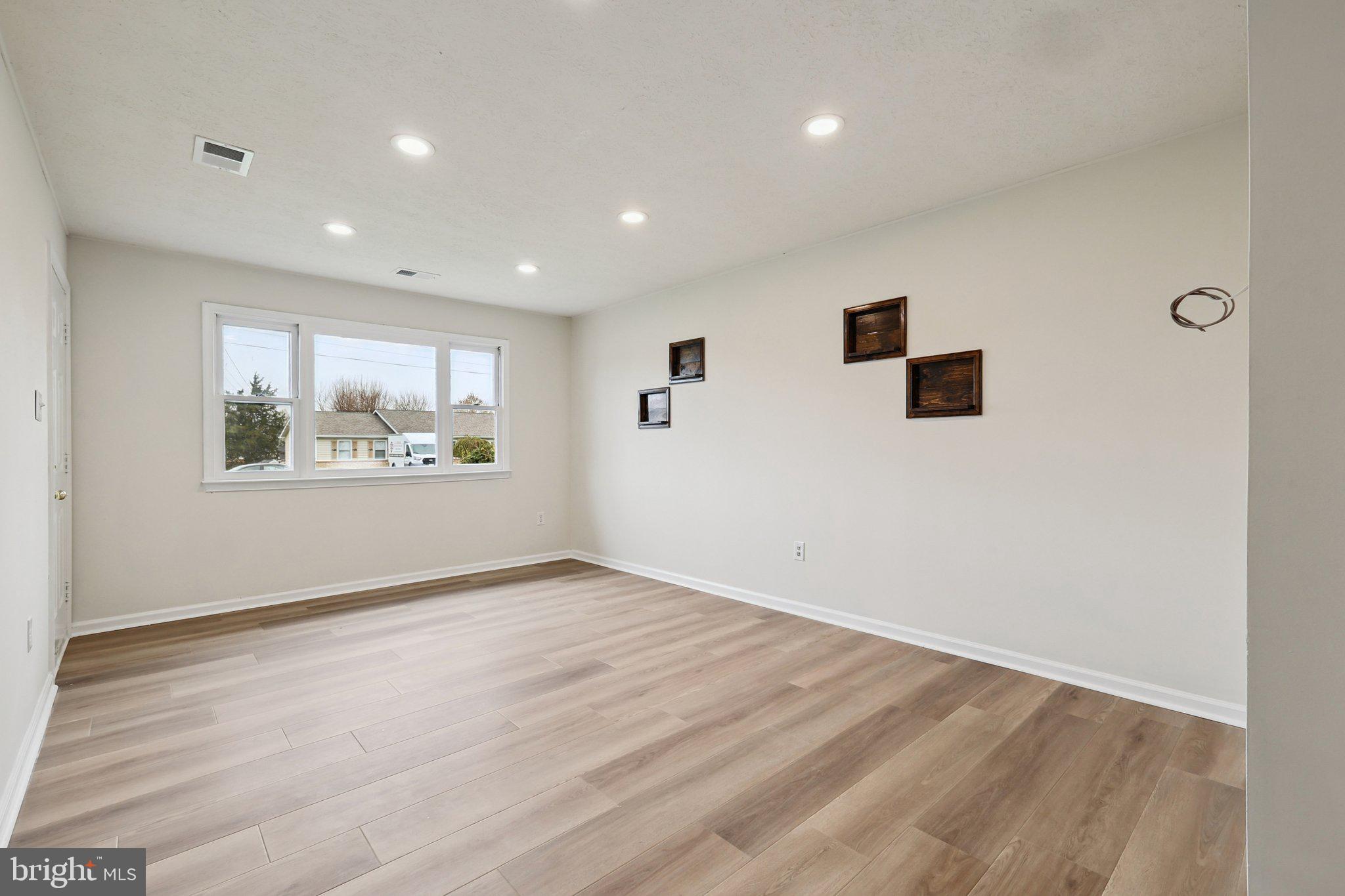 THIRD BATTLE - Residential