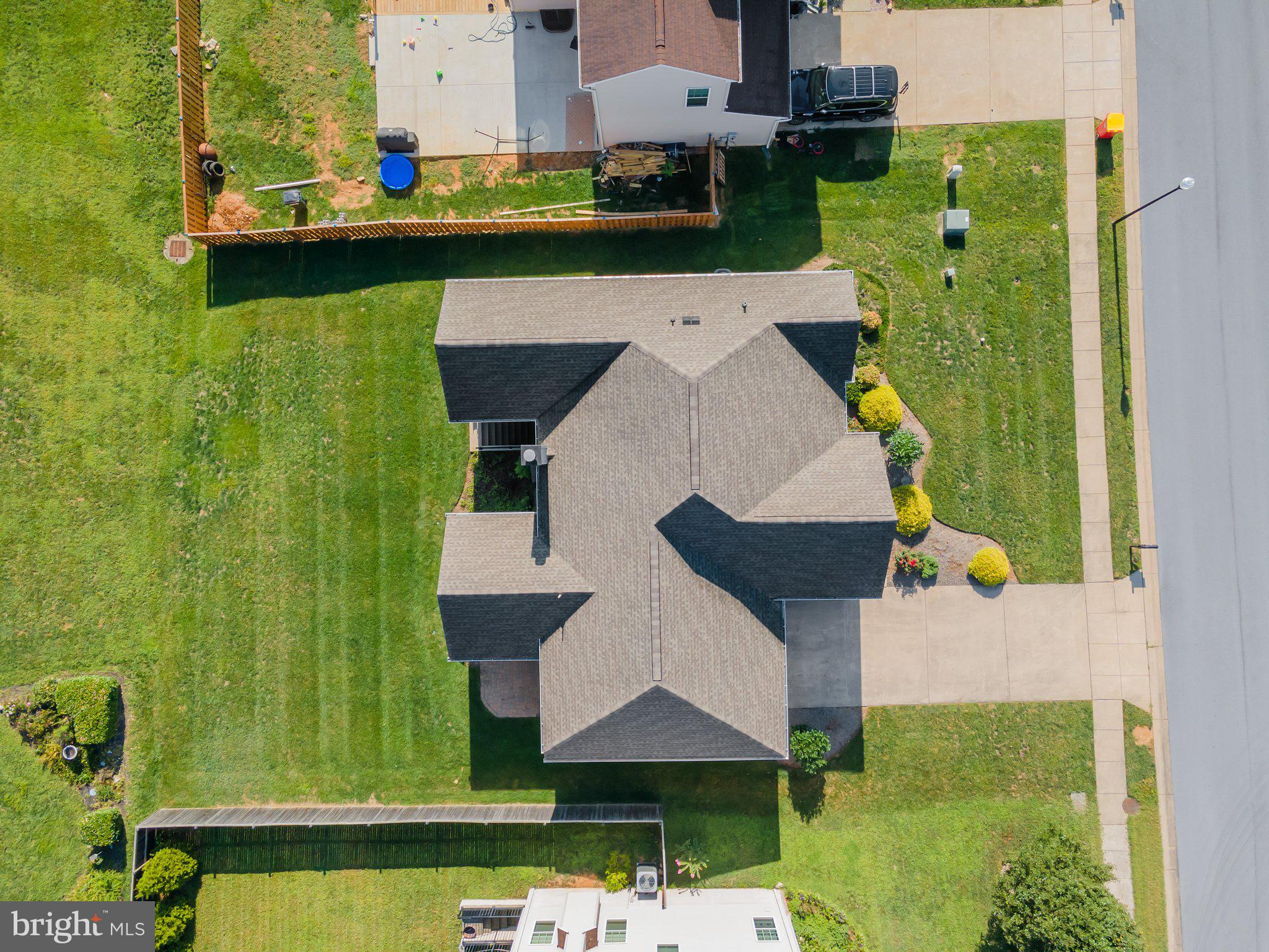 101 SANTMYER WAY
