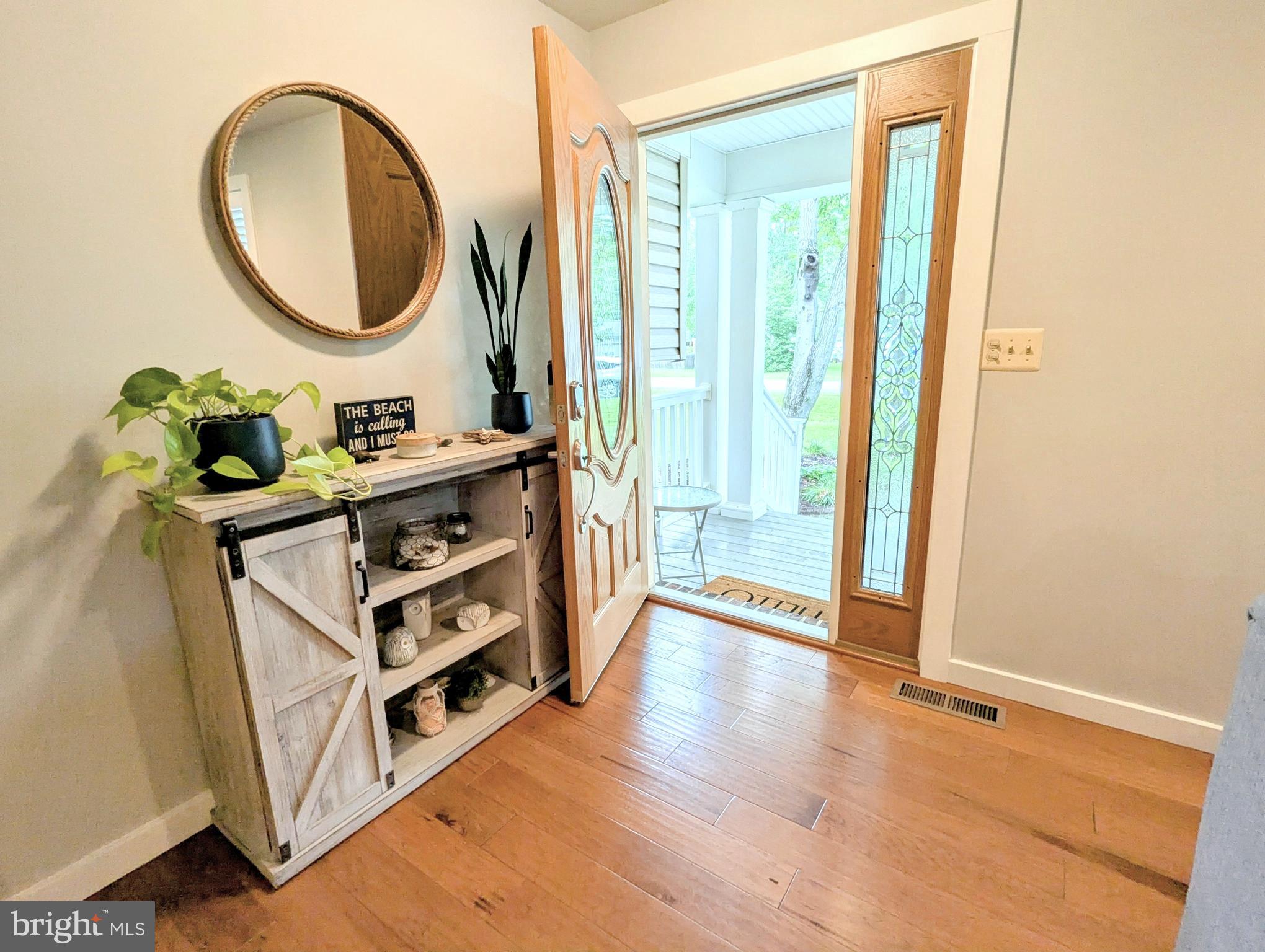 717 CLOVERFIELDS DRIVE