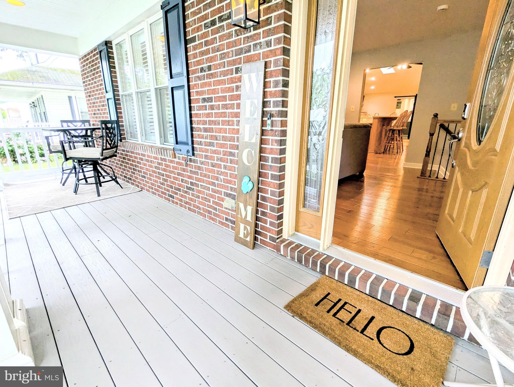 717 CLOVERFIELDS DRIVE