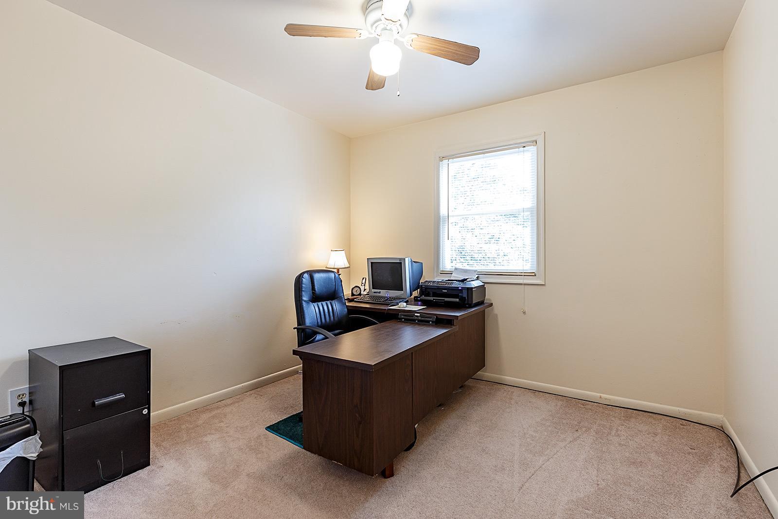 STAFFORD OAKS - Residential