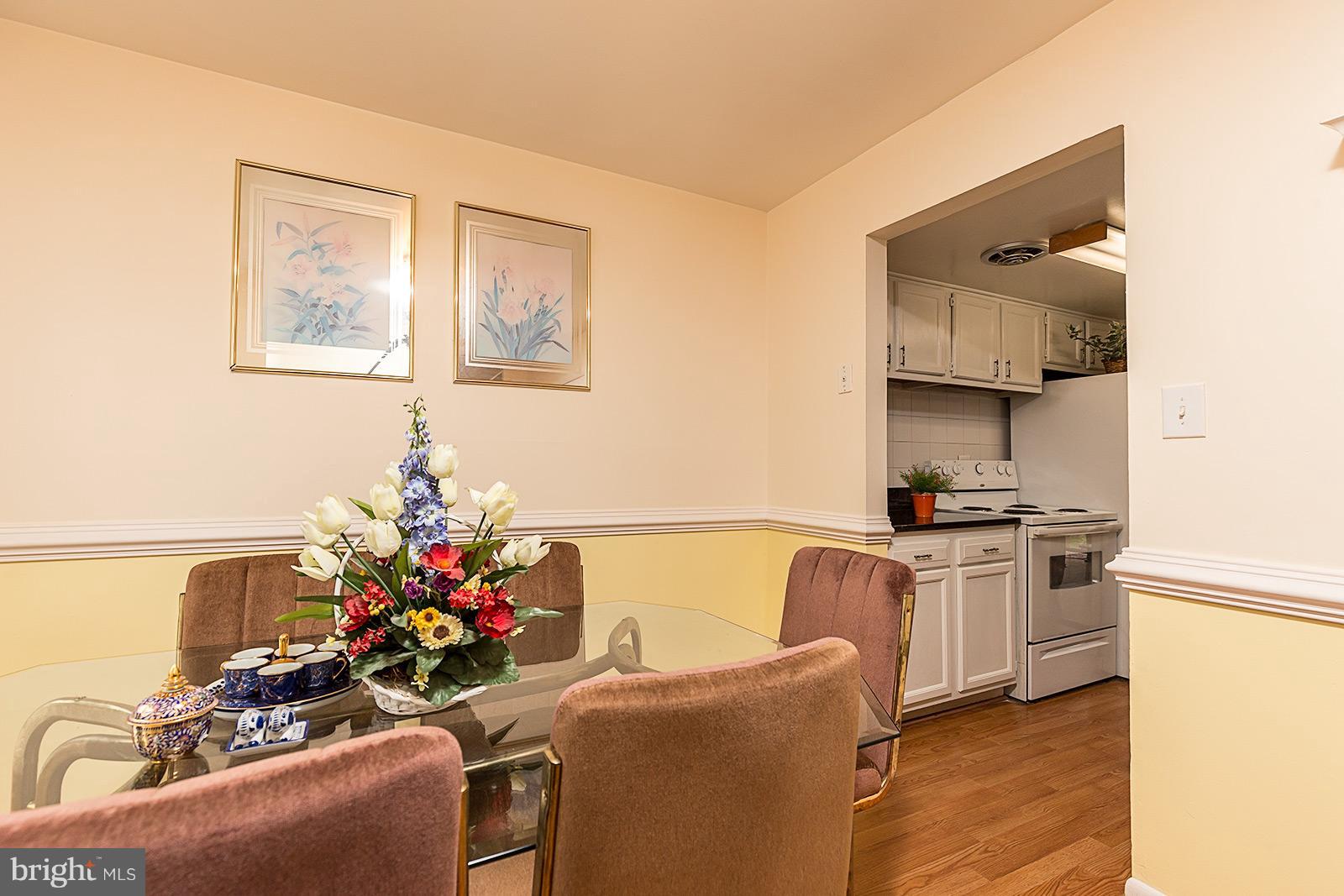 STAFFORD OAKS - Residential