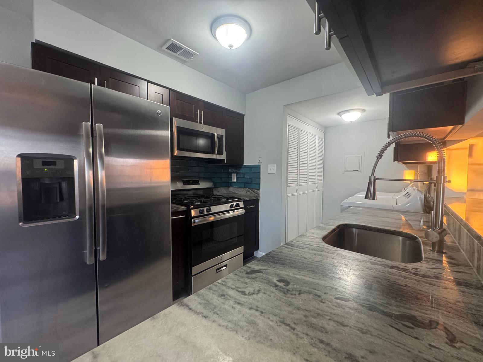 WESTPHALIA WOODS - Residential