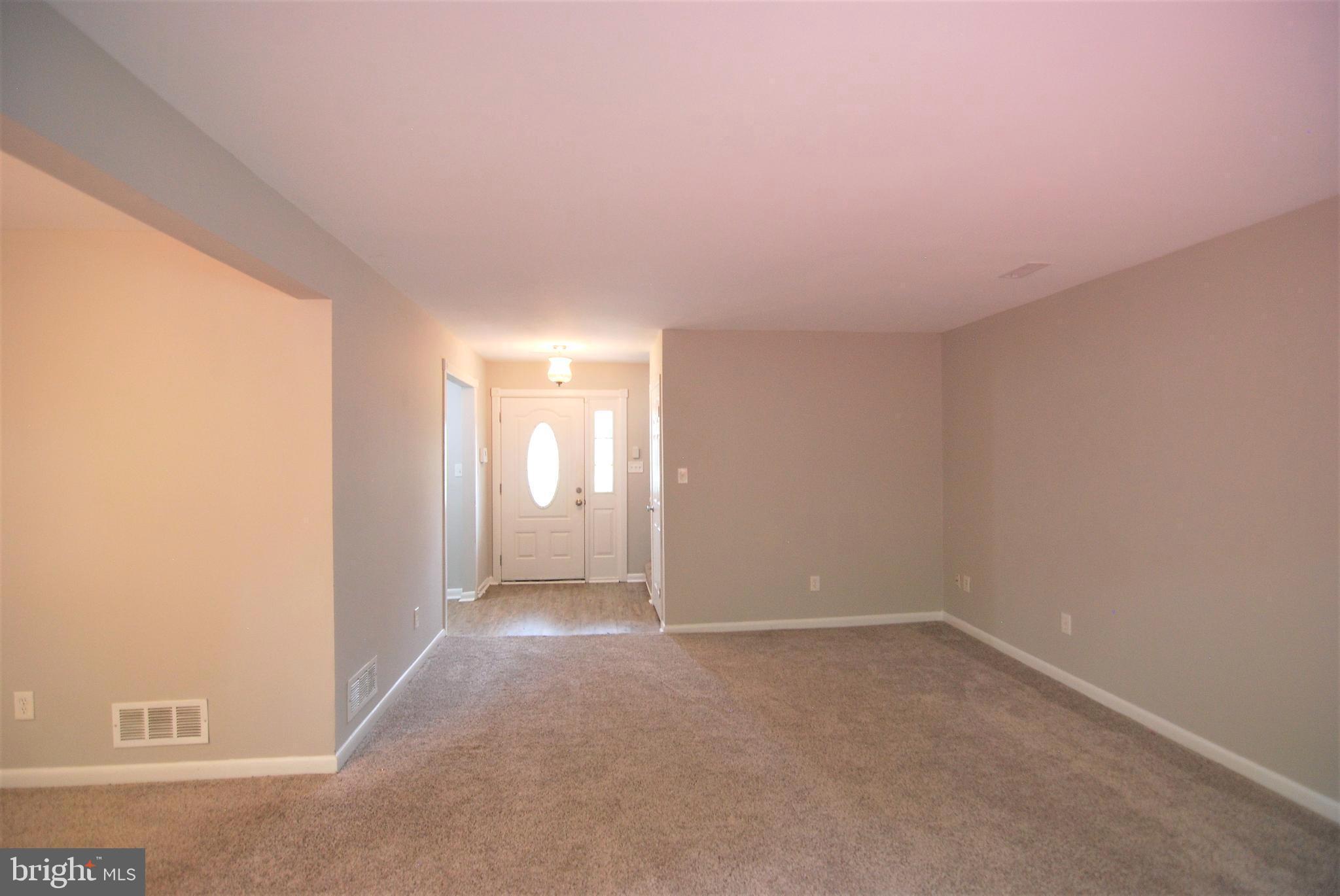 HARBOUR OAKS - Residential