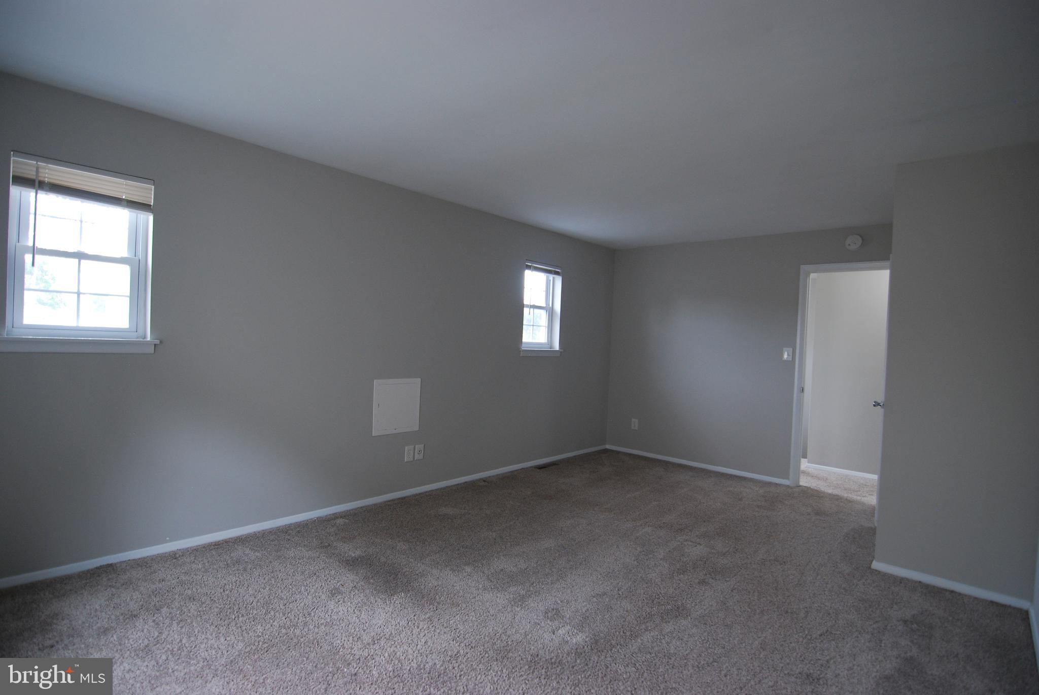 HARBOUR OAKS - Residential