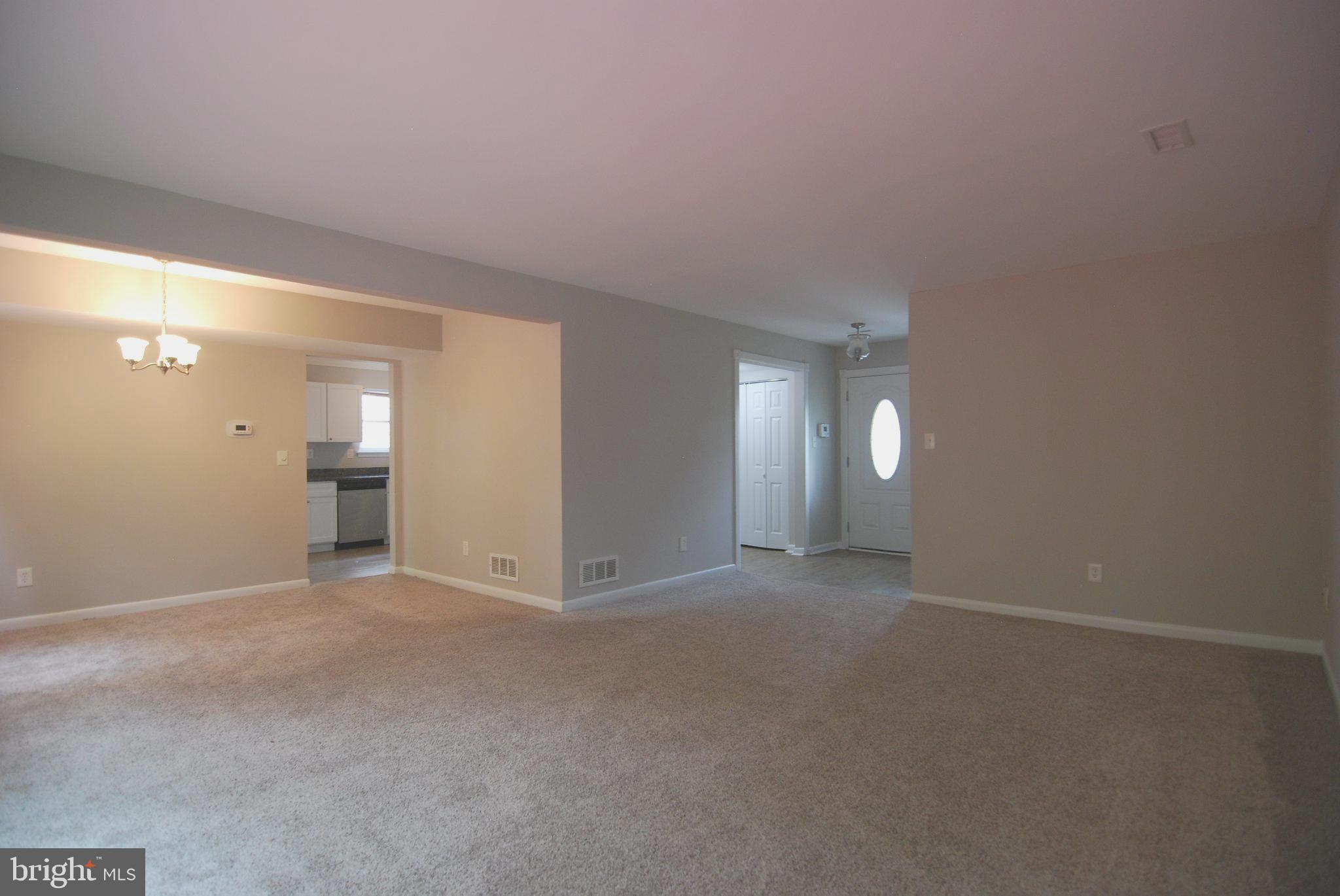 HARBOUR OAKS - Residential