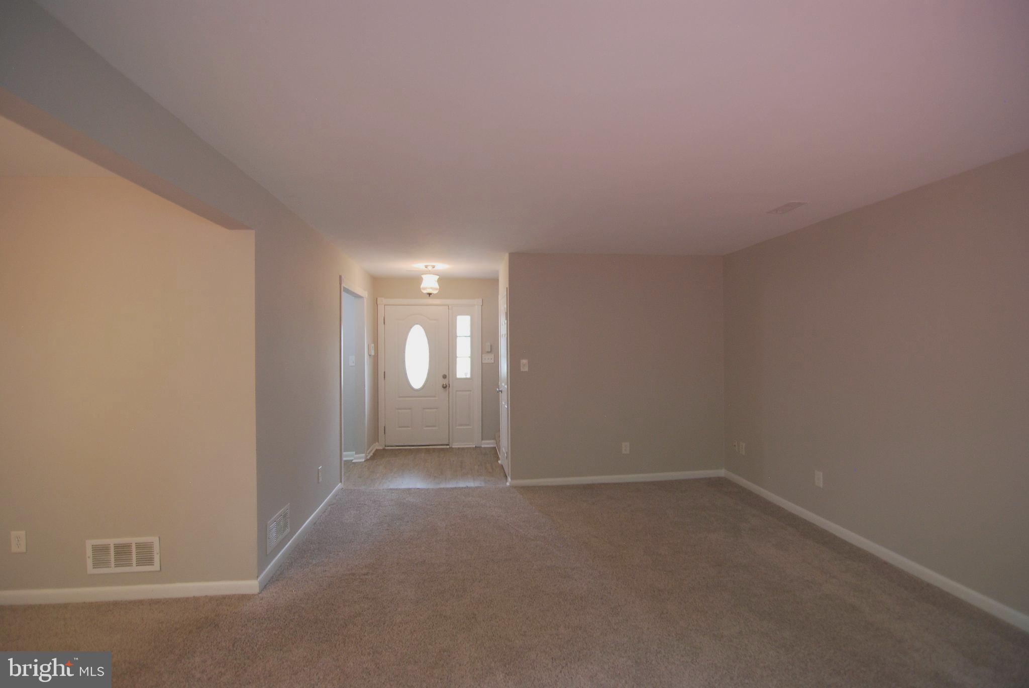 HARBOUR OAKS - Residential