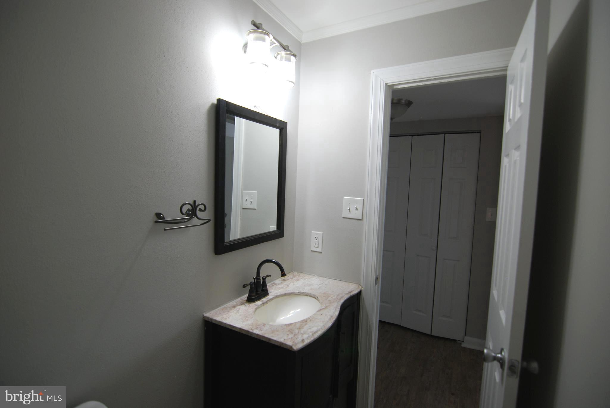 HARBOUR OAKS - Residential