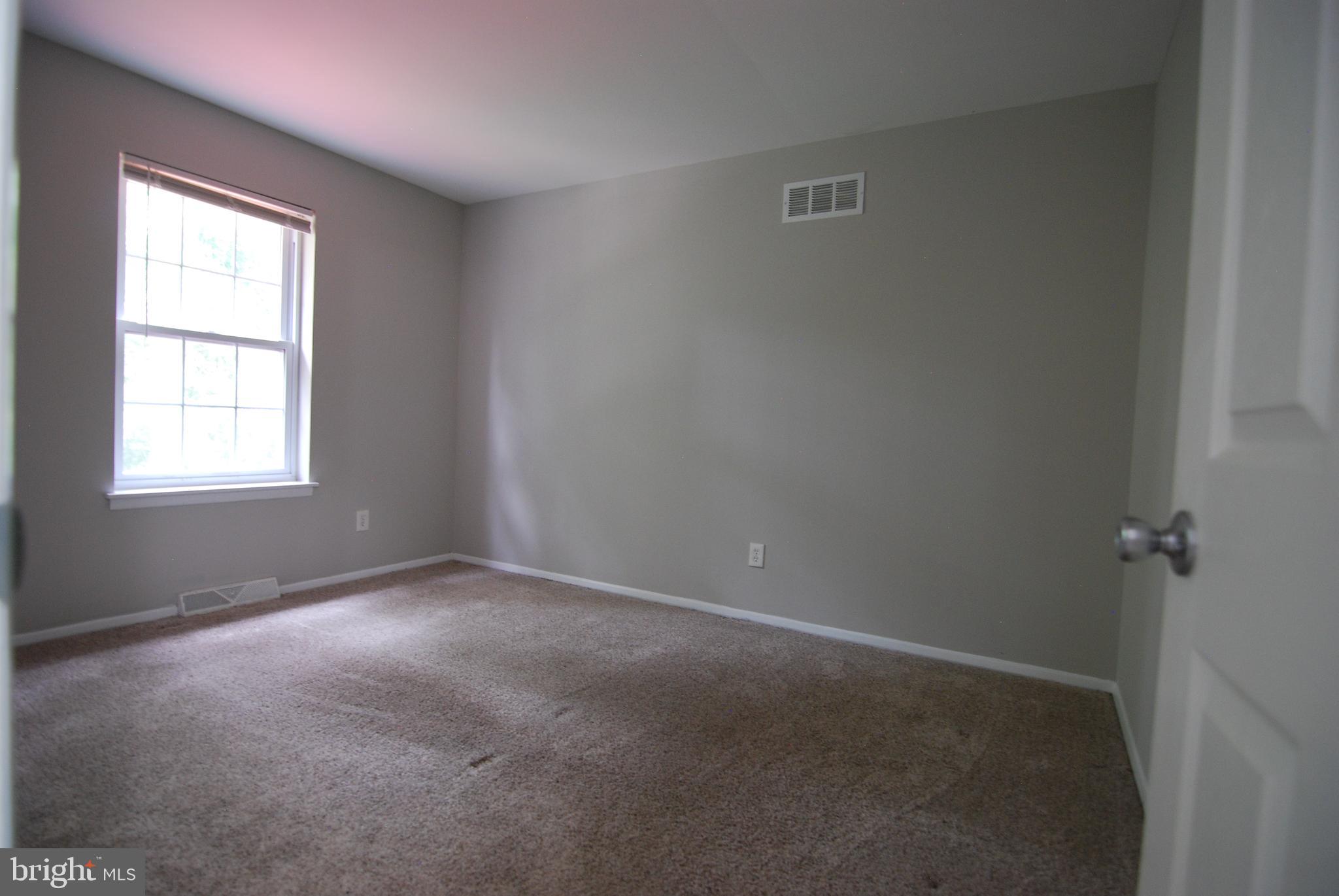 HARBOUR OAKS - Residential