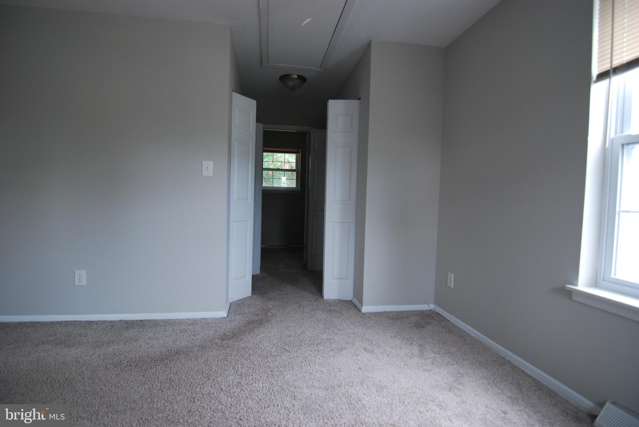 HARBOUR OAKS - Residential