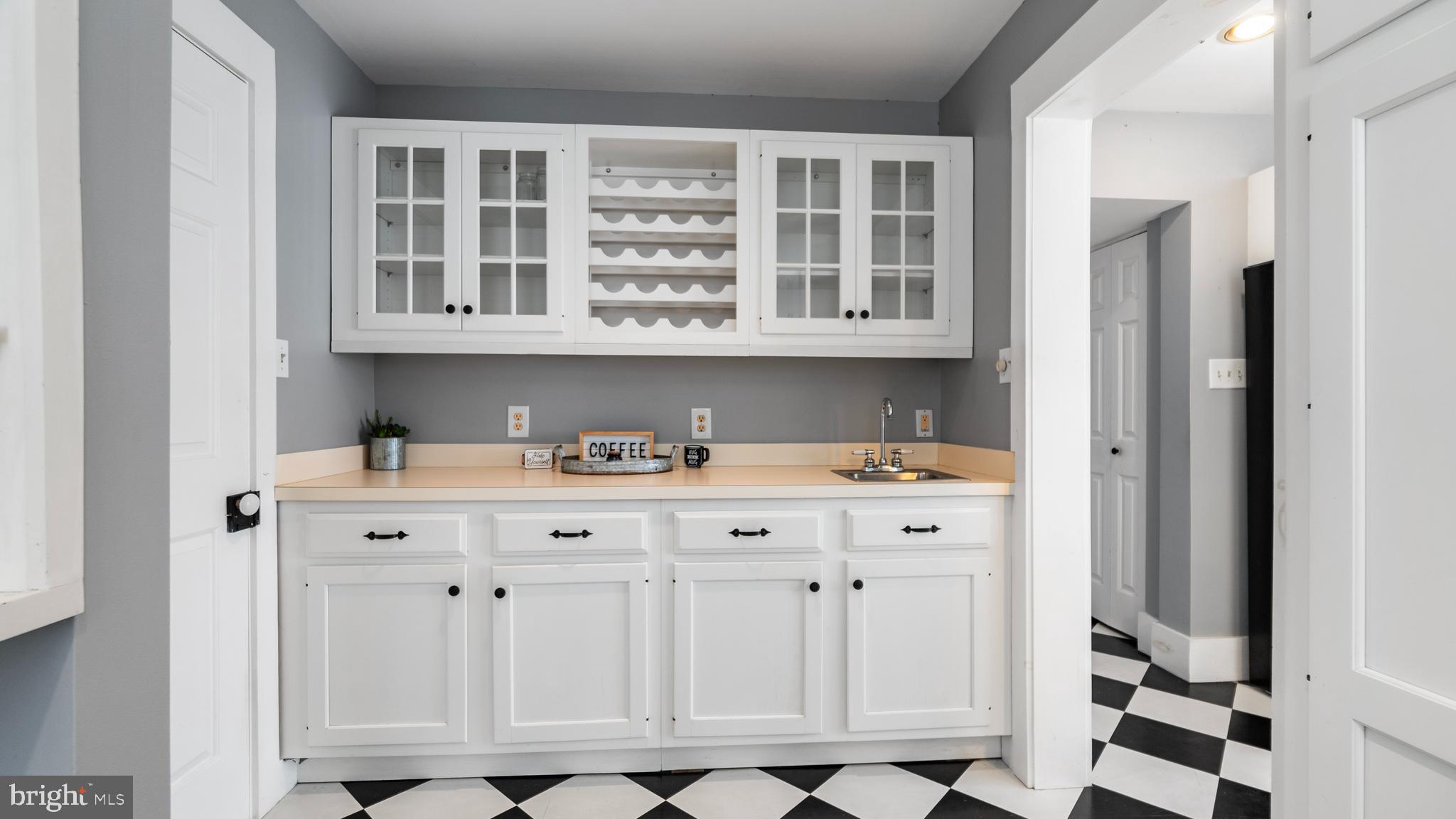 CARROLTON ESTATES - Residential