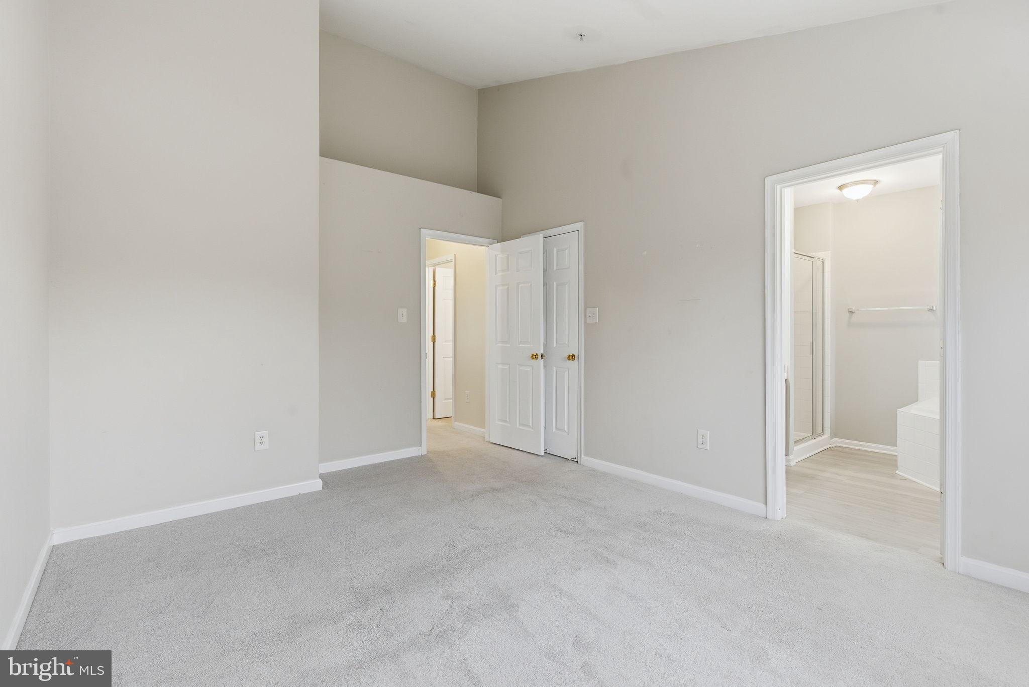 WILLOW HILLS - Residential