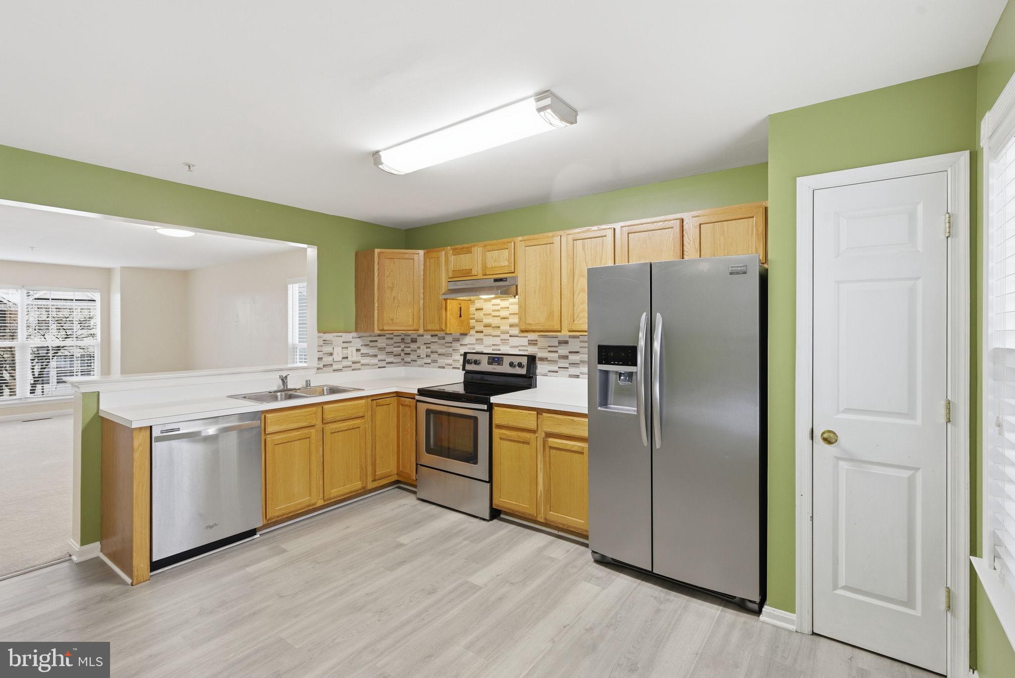 WILLOW HILLS - Residential