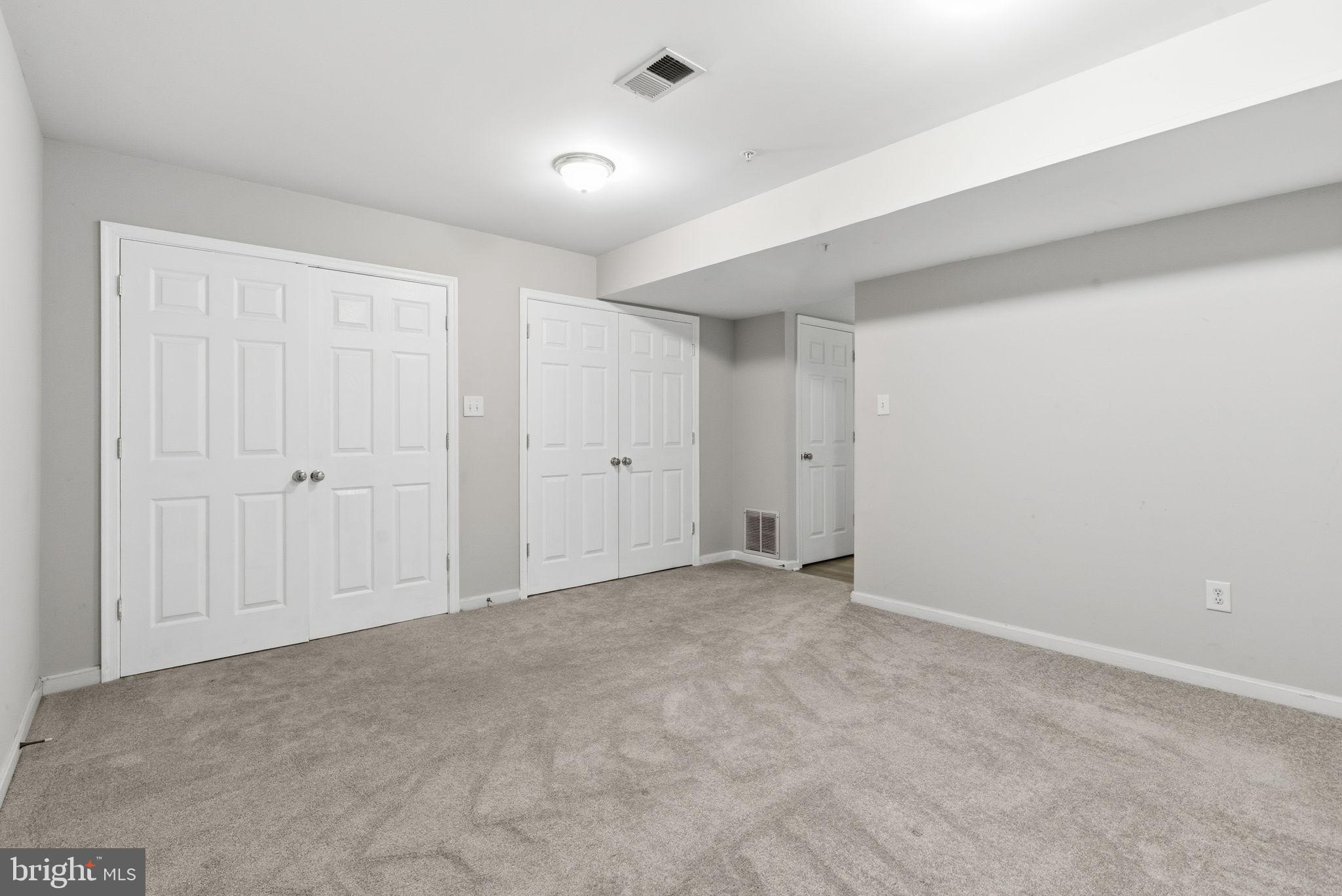 WILLOW HILLS - Residential