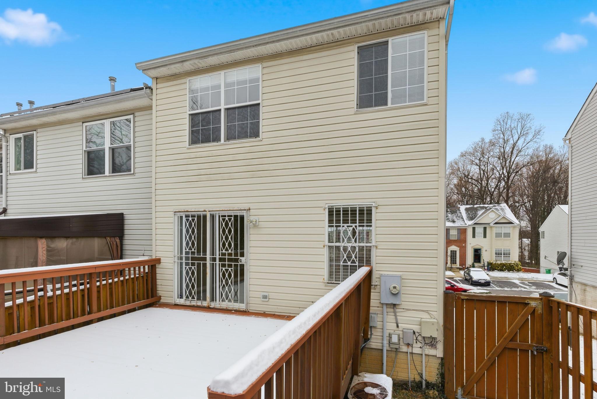 WILLOW HILLS - Residential