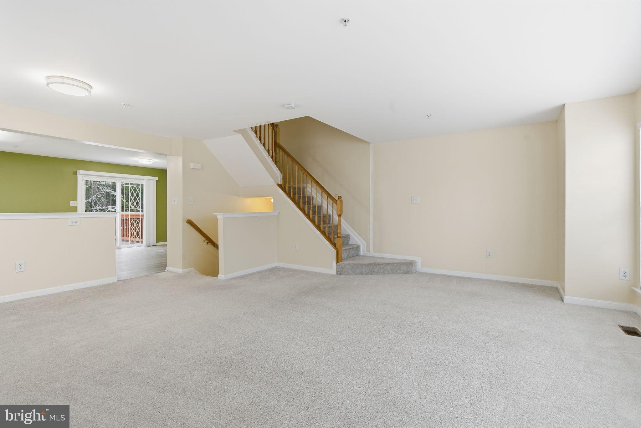 WILLOW HILLS - Residential