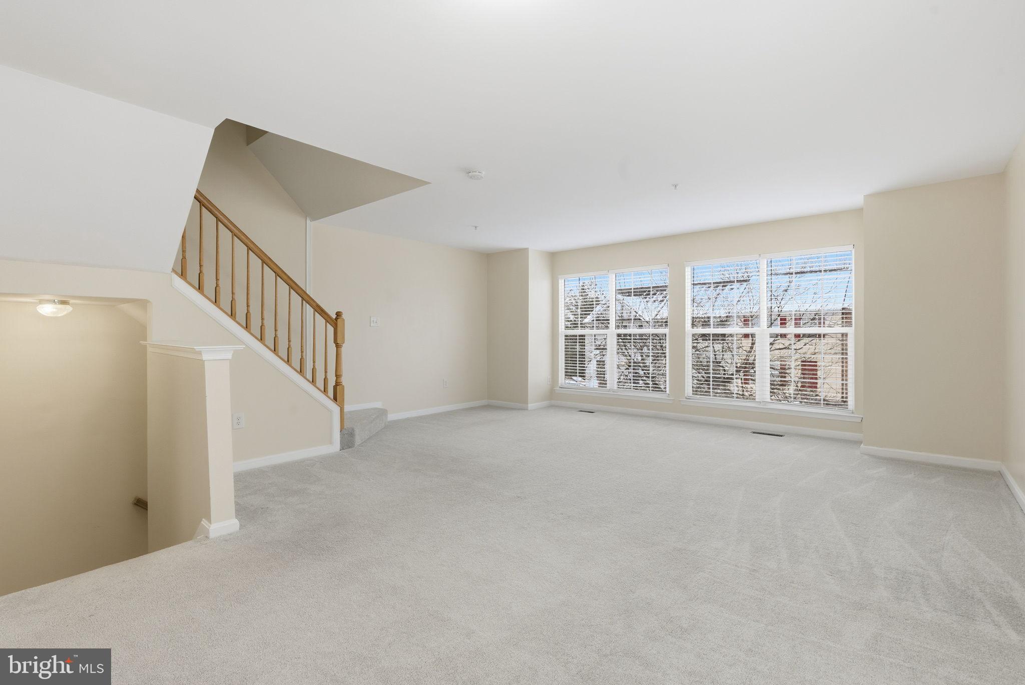 WILLOW HILLS - Residential