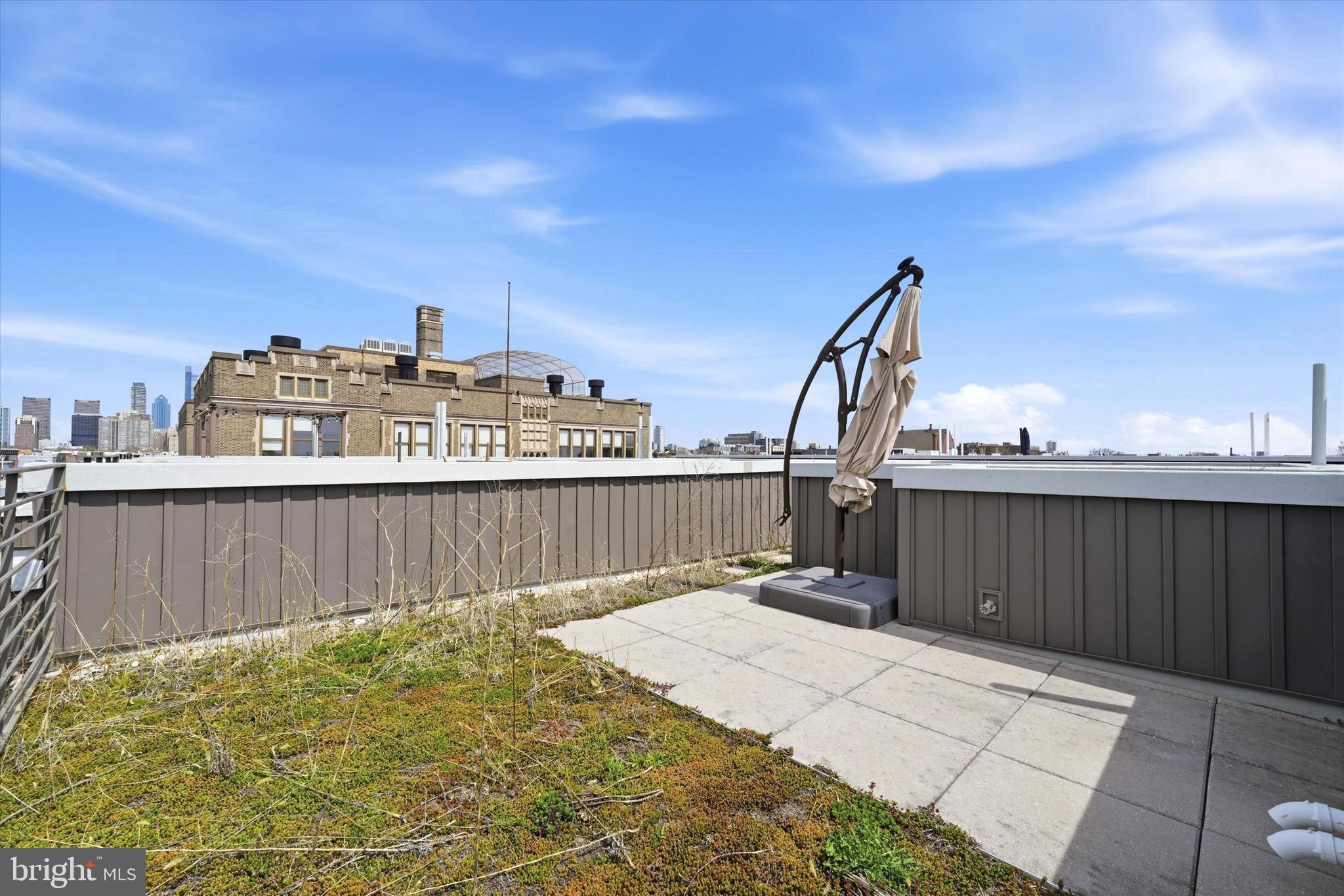 POINT BREEZE - Residential