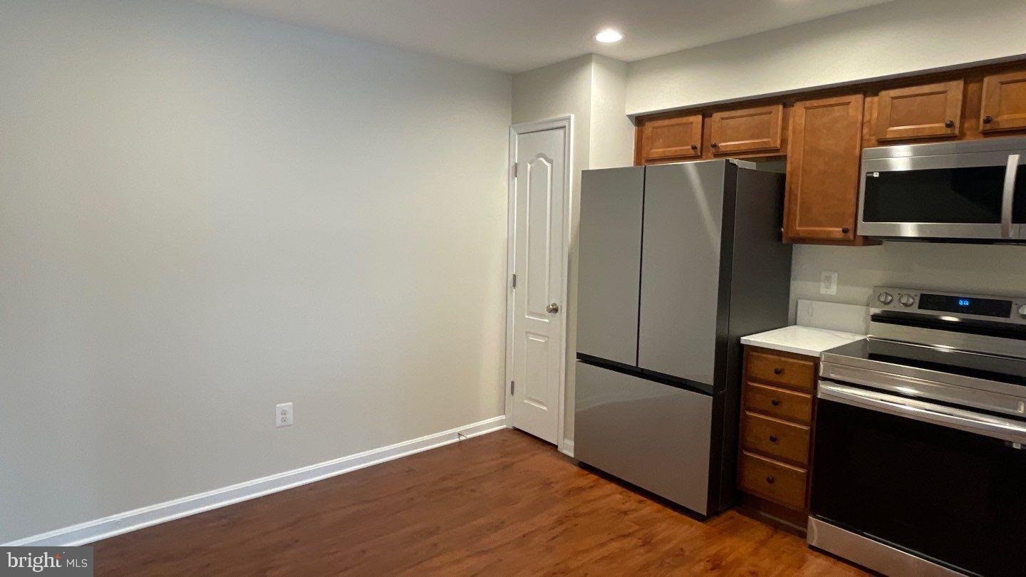 RESERVOIR RIDGE - Residential Lease