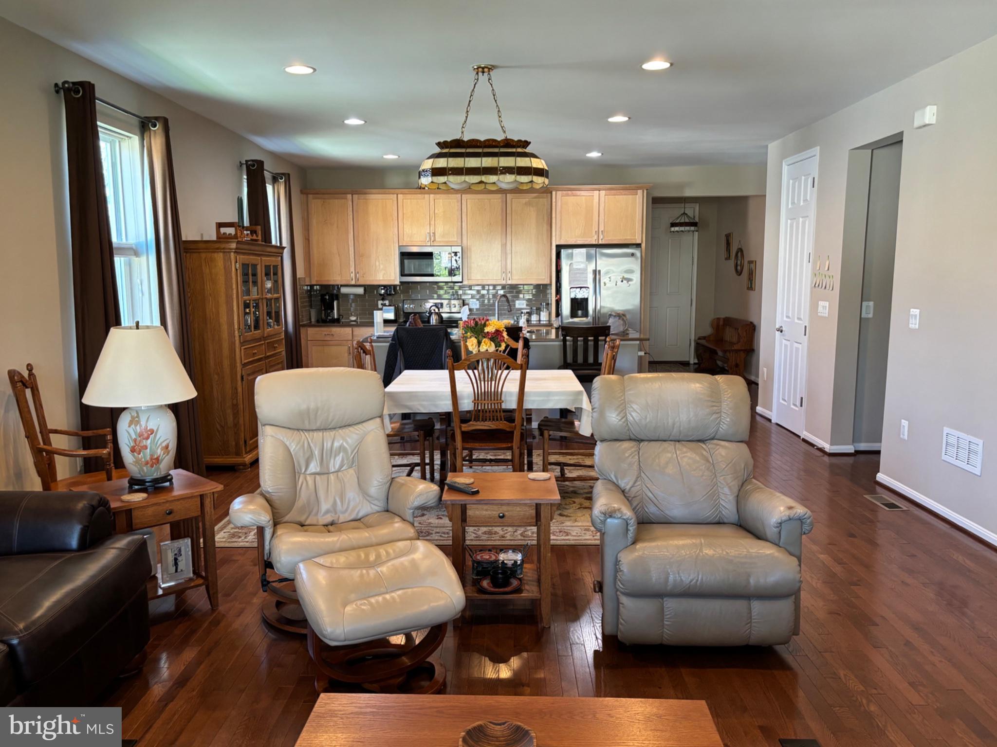 172 VAUGHN COURT