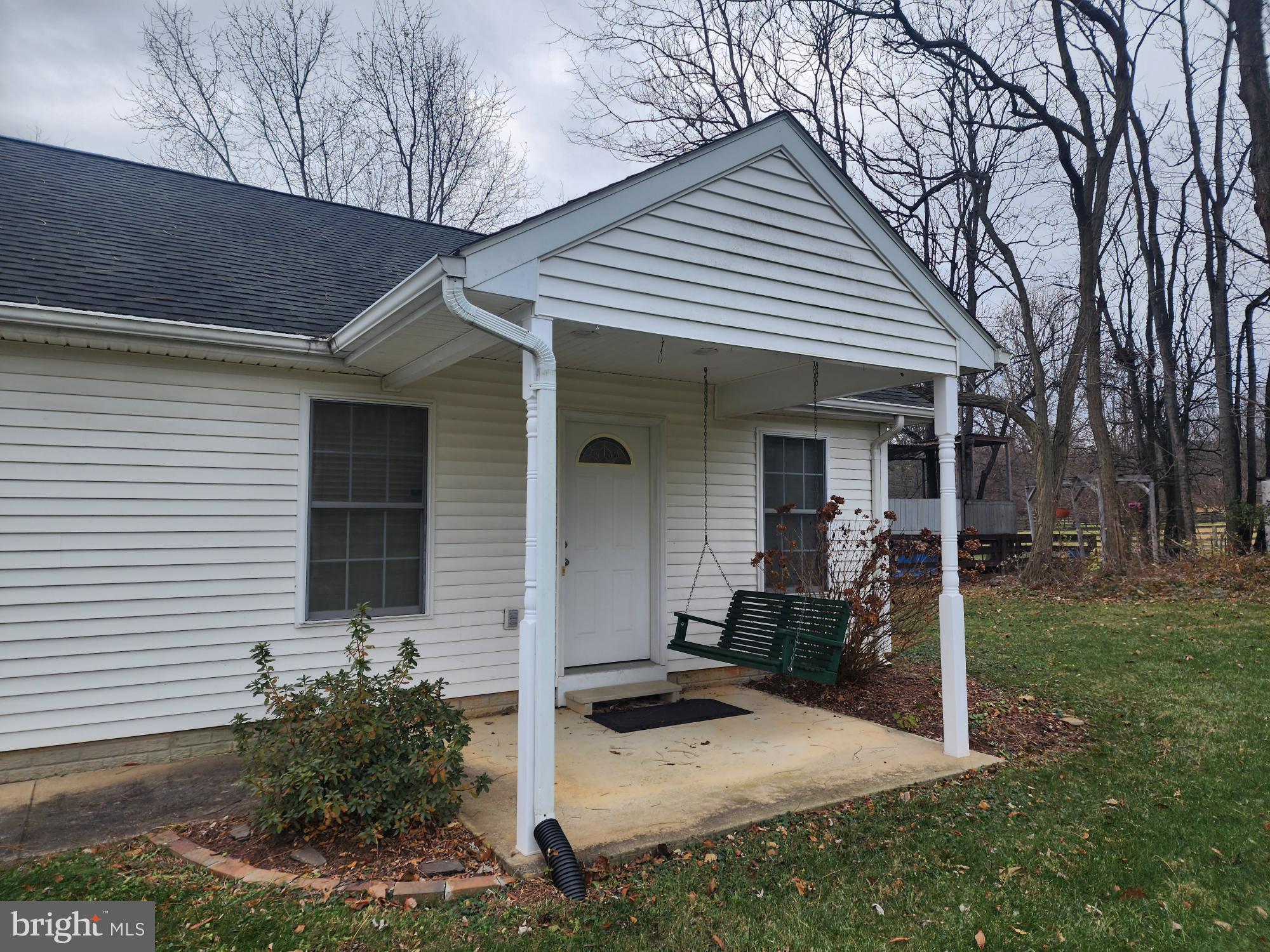 PEMBROKE GROVE - Residential