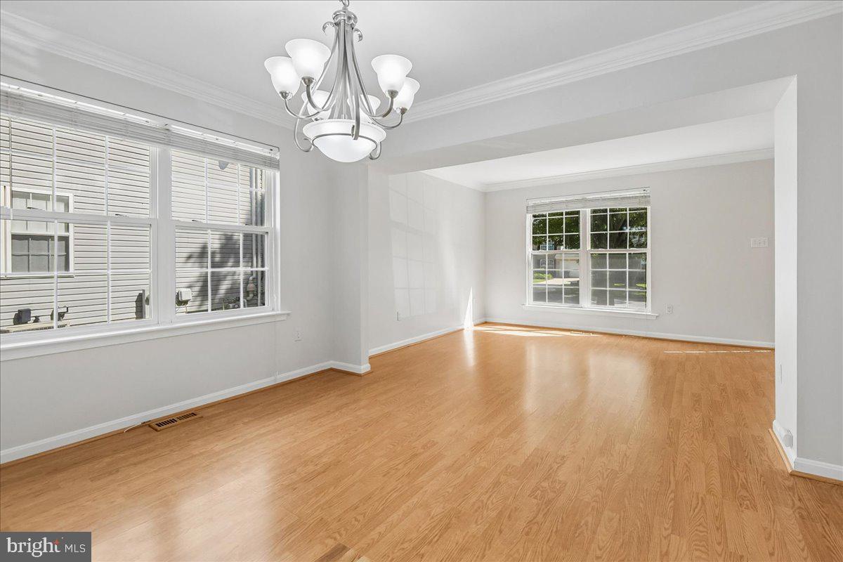 628 AUTUMN SKY COURT