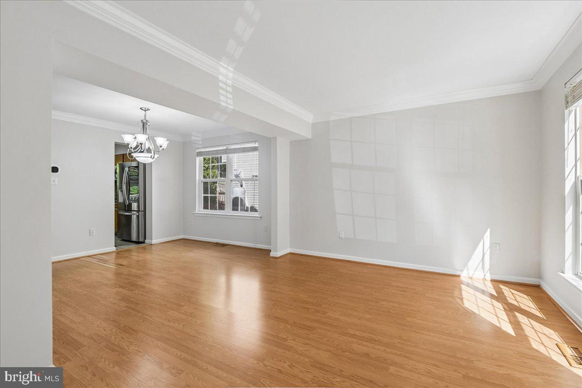 628 AUTUMN SKY COURT