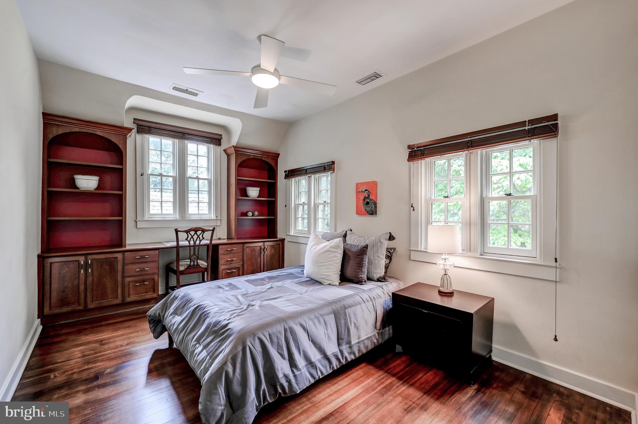 GUILFORD - Residential