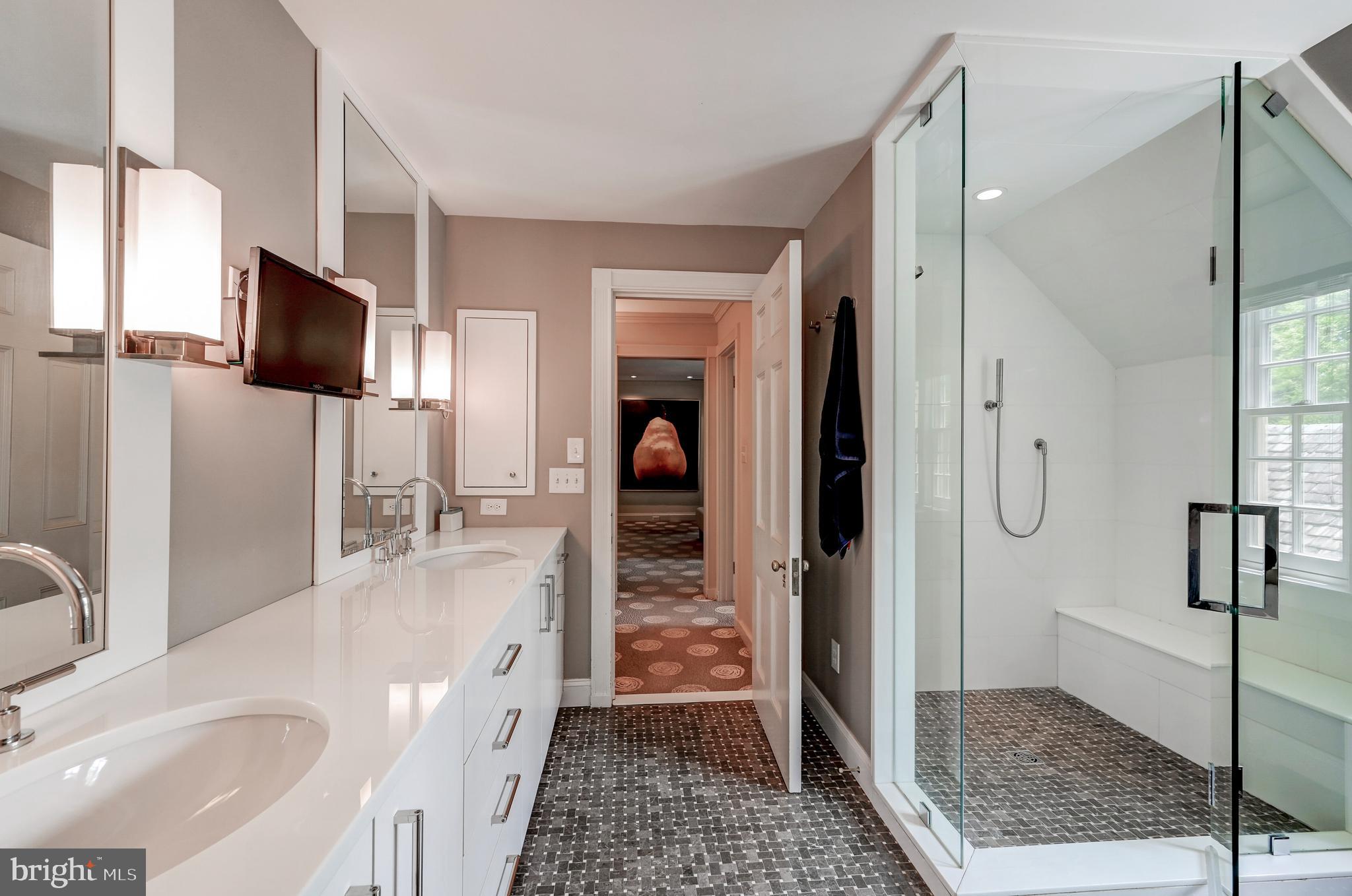 GUILFORD - Residential
