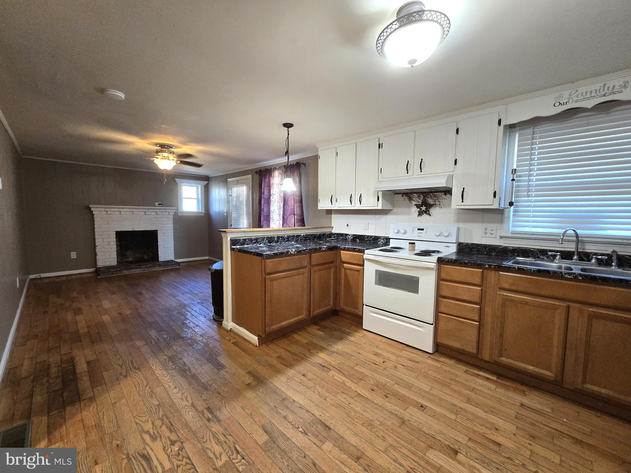 SHAWNEELAND - Residential